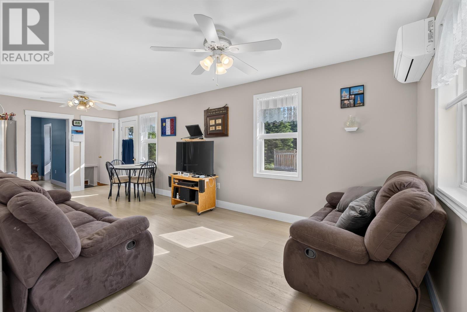 830 Main Street, Cornwall, Prince Edward Island  C0A 1H0 - Photo 11 - 202617381
