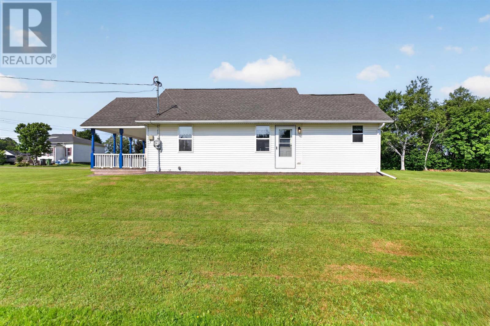 830 Main Street, Cornwall, Prince Edward Island  C0A 1H0 - Photo 44 - 202617381