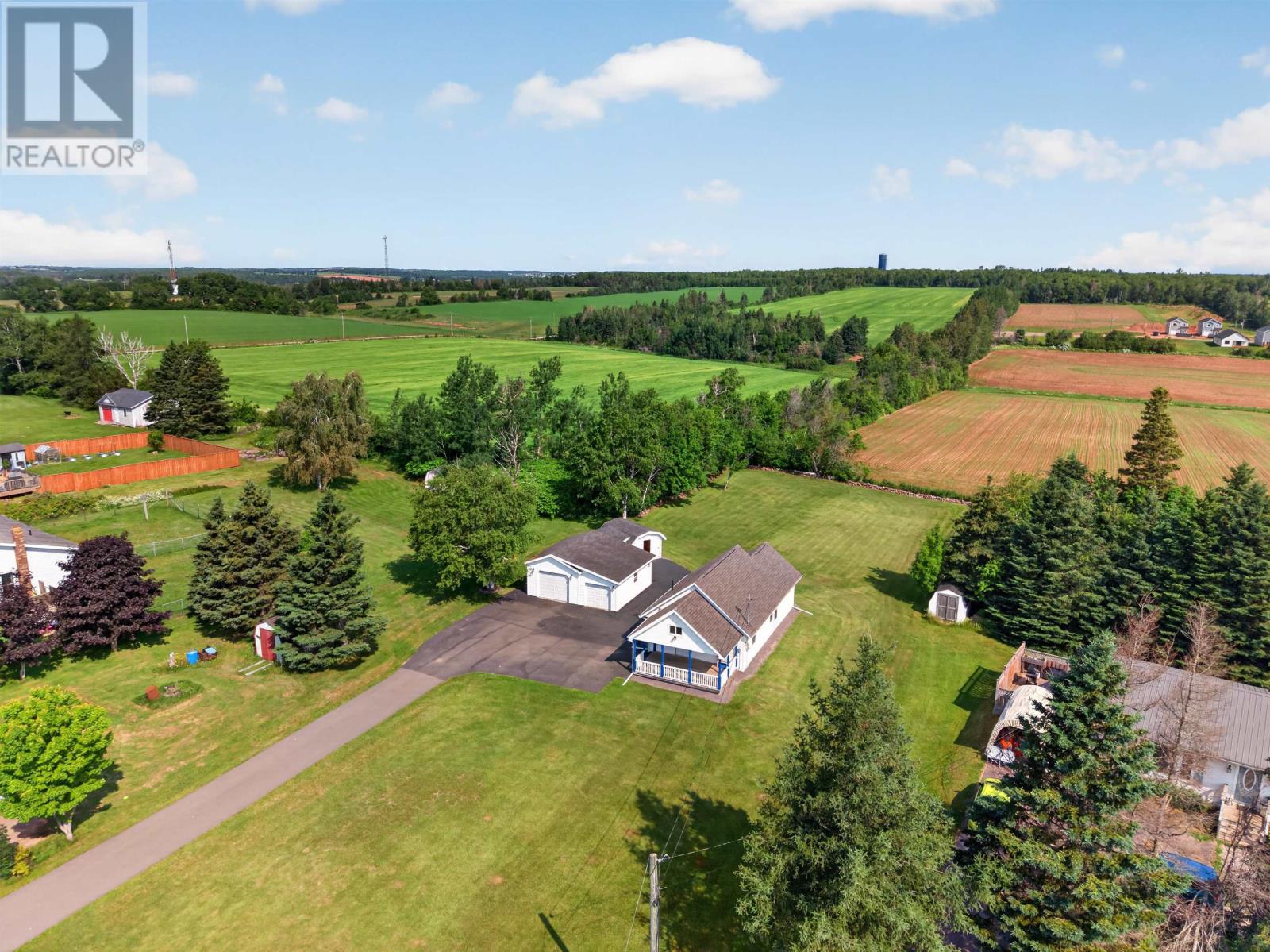 830 Main Street, Cornwall, Prince Edward Island  C0A 1H0 - Photo 45 - 202617381