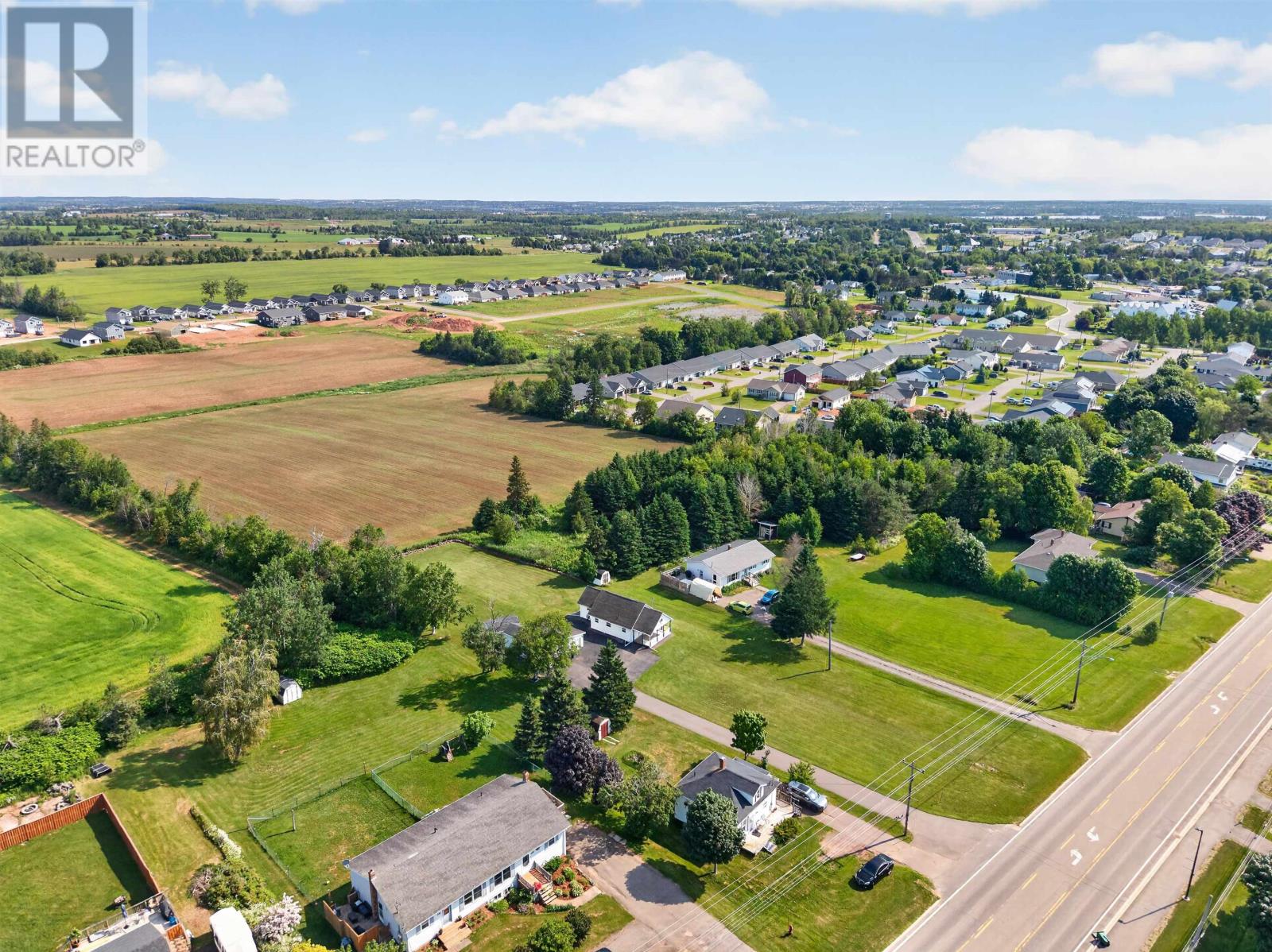 830 Main Street, Cornwall, Prince Edward Island  C0A 1H0 - Photo 48 - 202617381