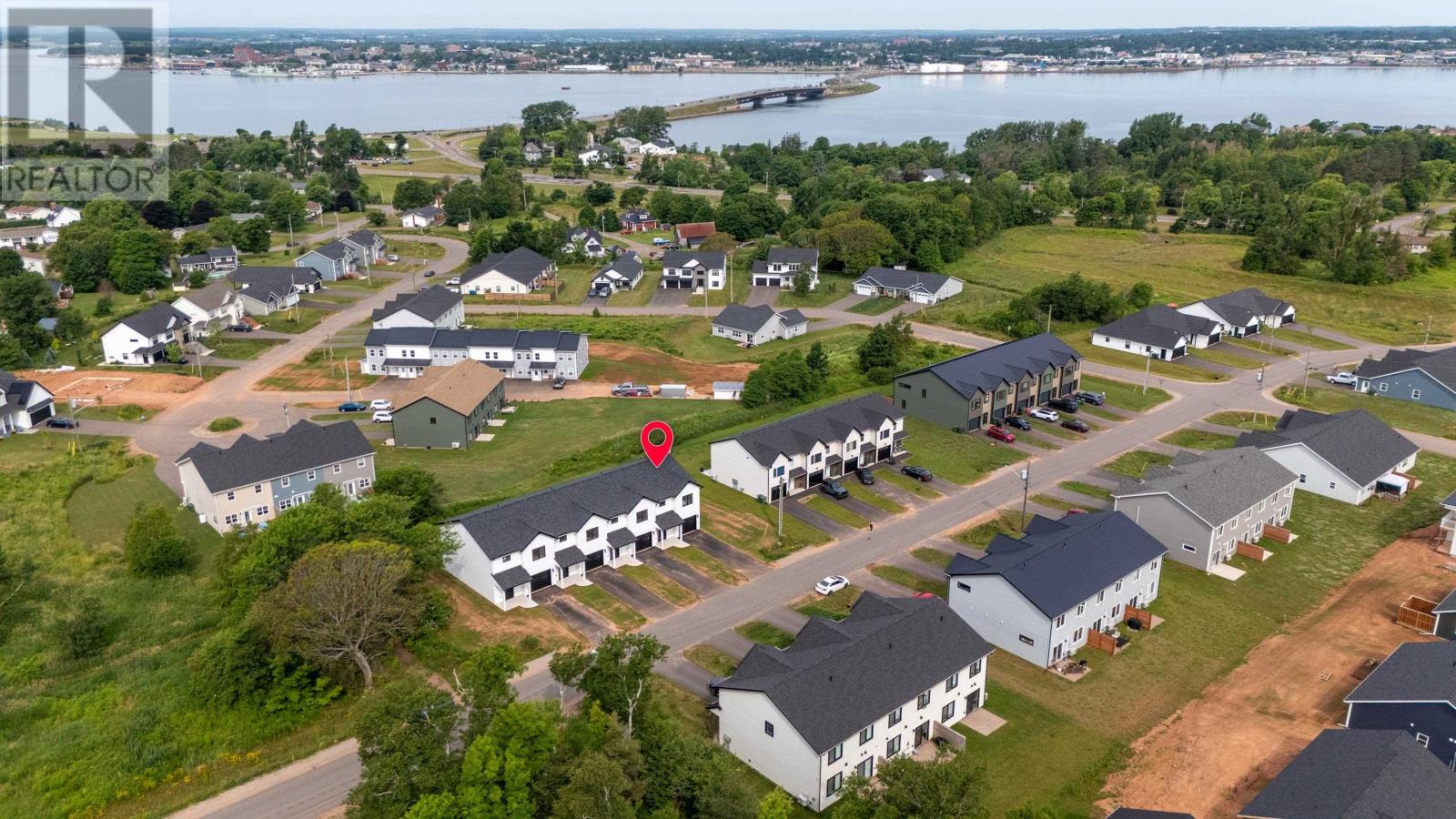 47 Kelly Heights, Stratford, Prince Edward Island  C1B 4M3 - Photo 2 - 202617490