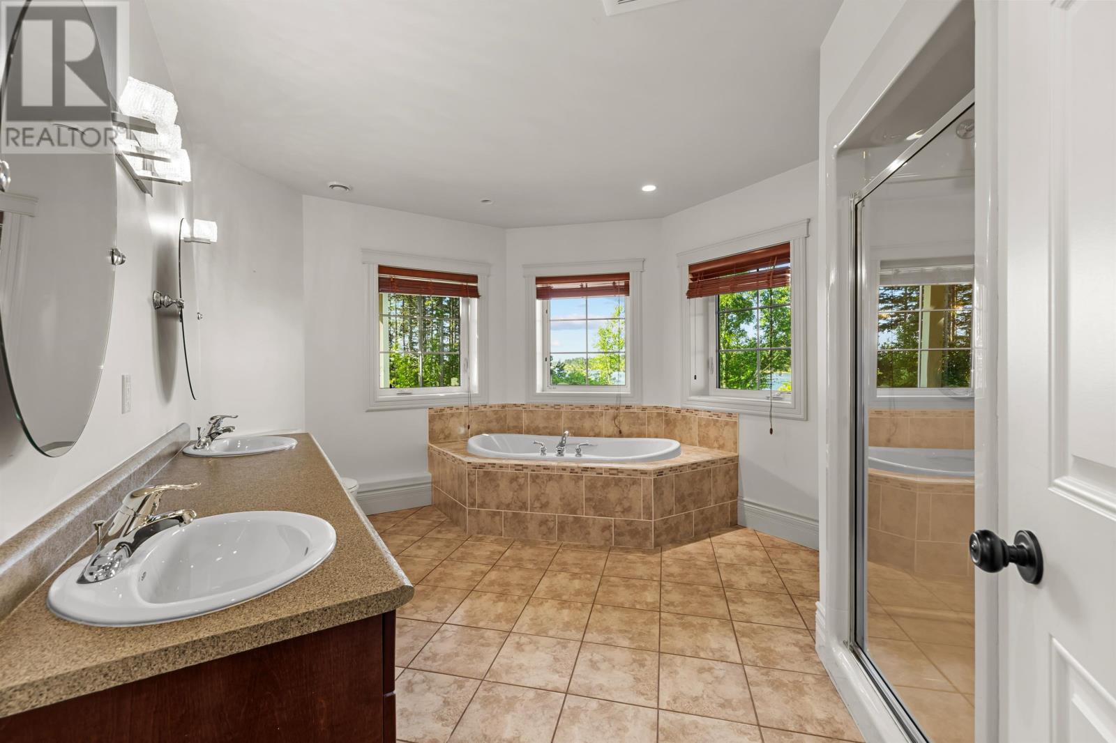 40 Sunset Drive, Souris, Prince Edward Island  C0A 2B0 - Photo 31 - 202617584