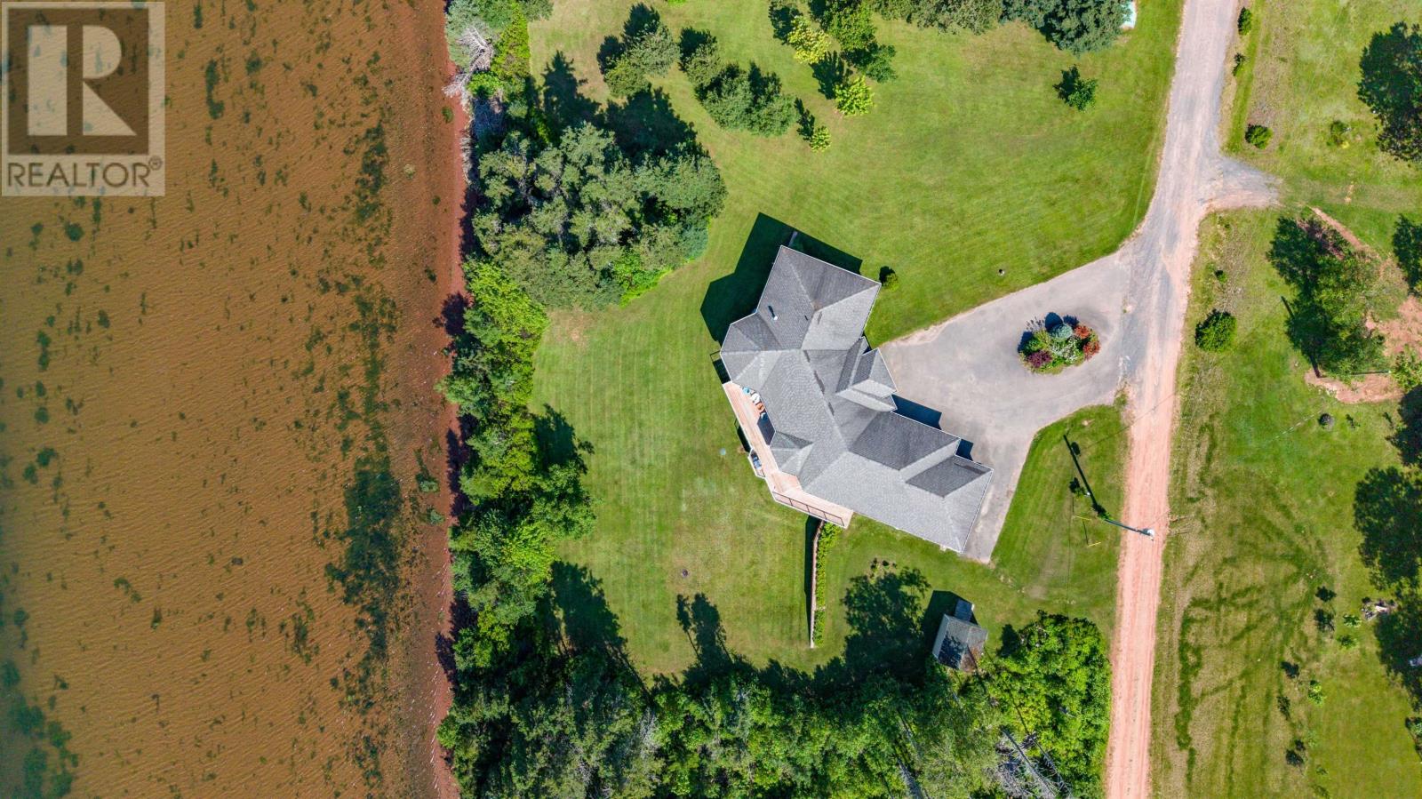 40 Sunset Drive, Souris, Prince Edward Island  C0A 2B0 - Photo 41 - 202617584