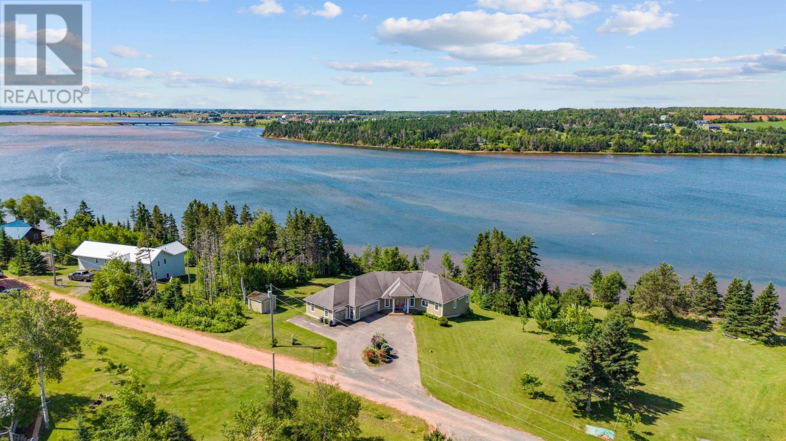 40 Sunset Drive, Souris, Prince Edward Island  C0A 2B0 - Photo 47 - 202617584