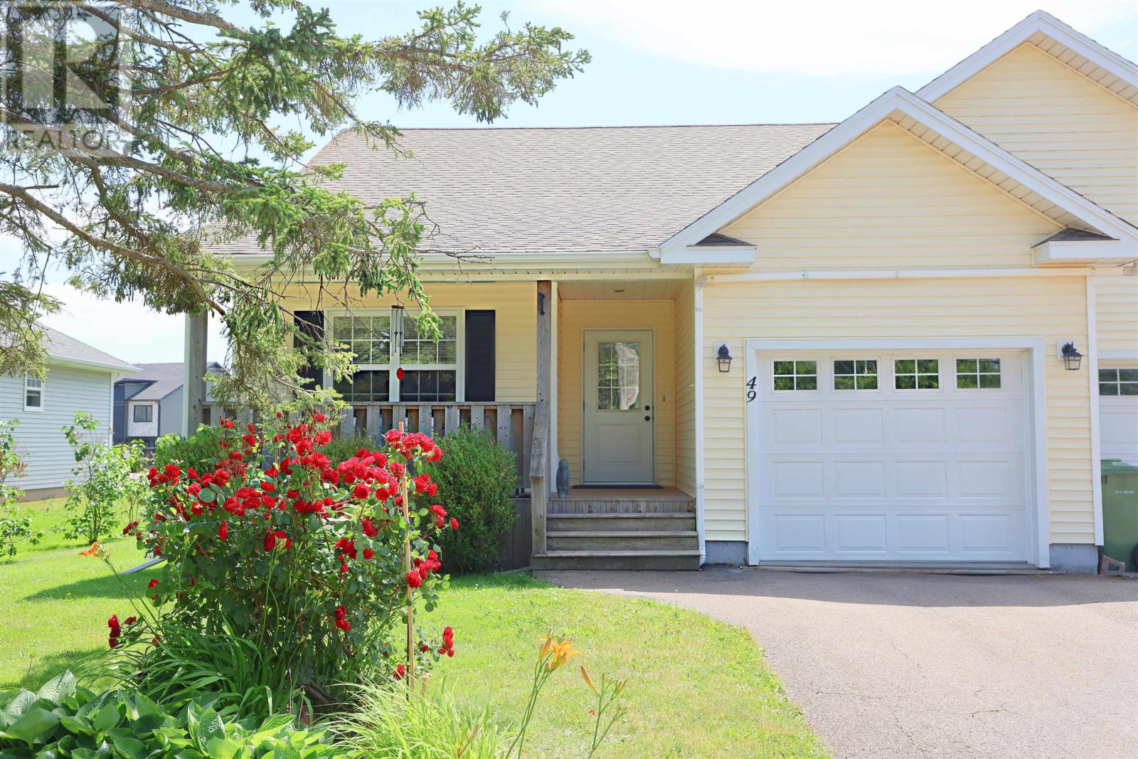 49 Royalty Road, Charlottetown, Prince Edward Island  C1E 3E7 - Photo 1 - 202617643