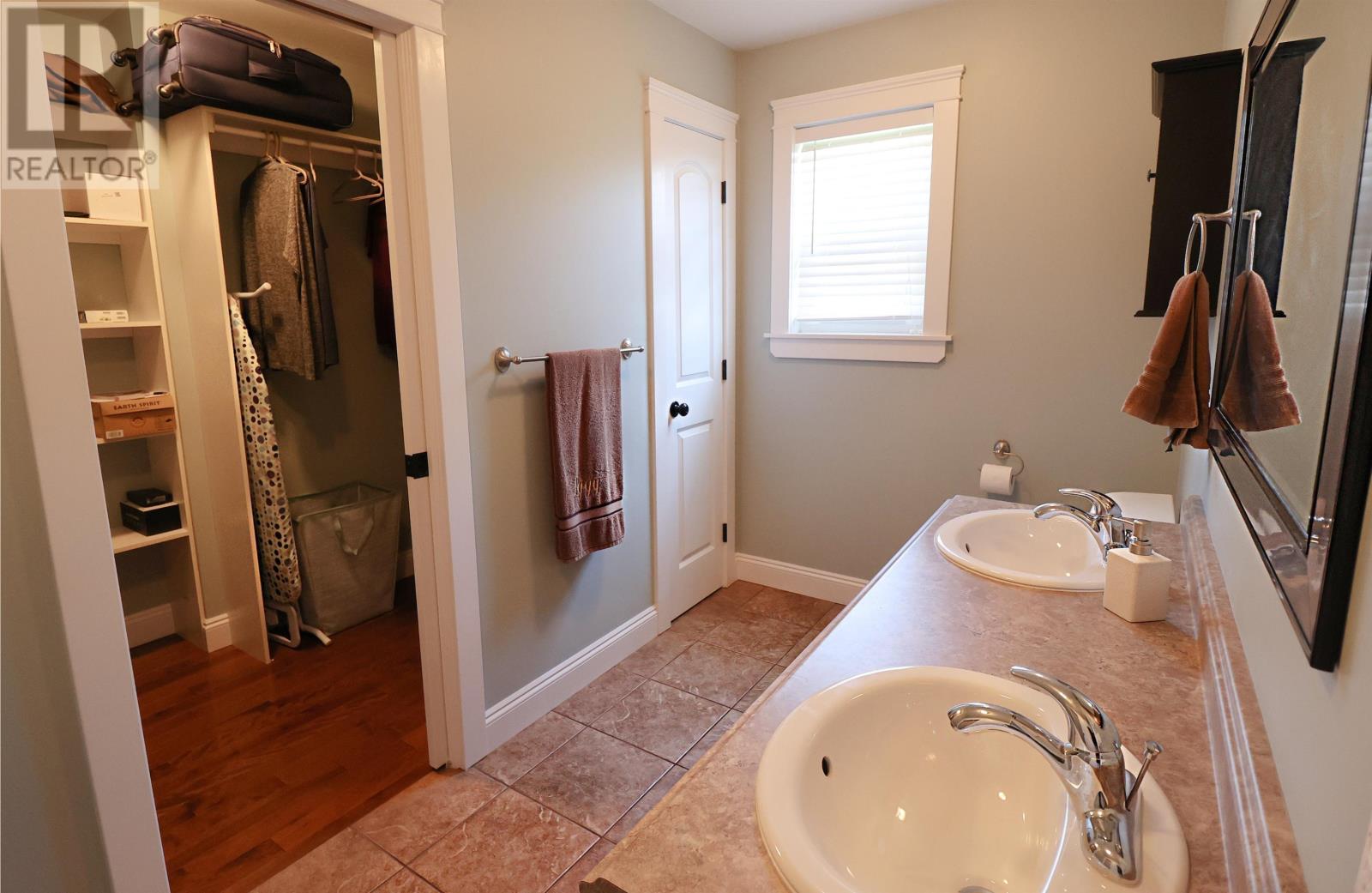 49 Royalty Road, Charlottetown, Prince Edward Island  C1E 3E7 - Photo 10 - 202617643