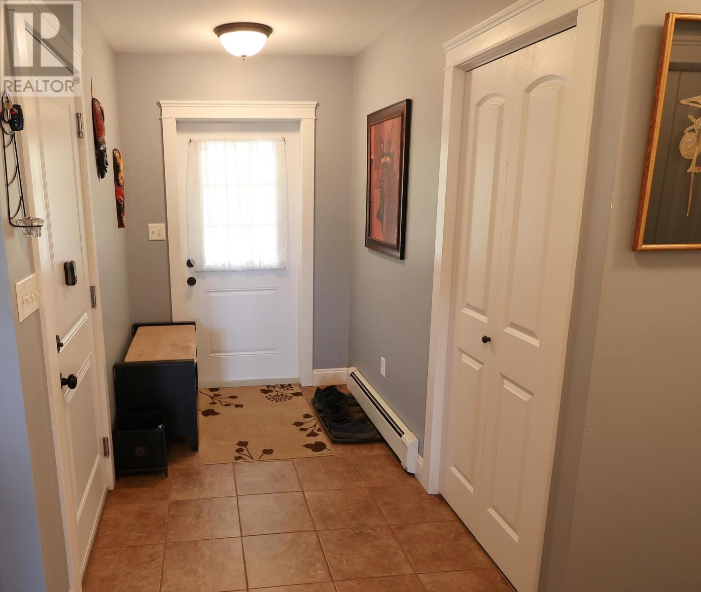 49 Royalty Road, Charlottetown, Prince Edward Island  C1E 3E7 - Photo 15 - 202617643