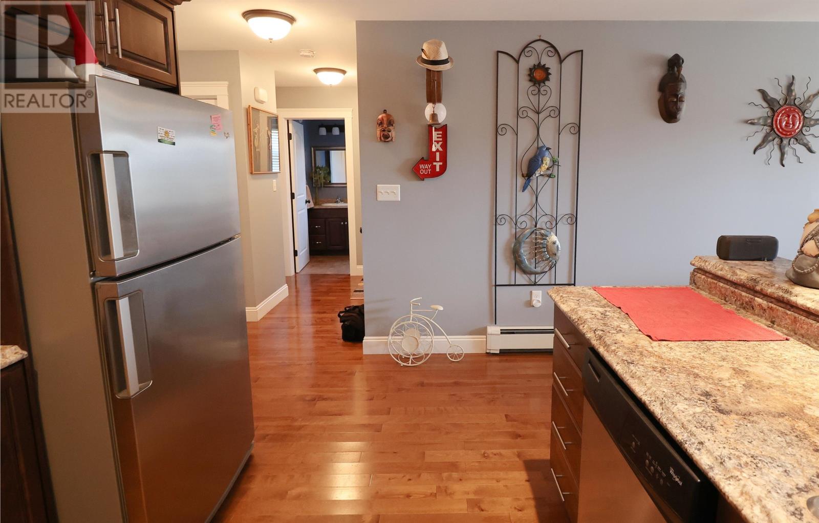 49 Royalty Road, Charlottetown, Prince Edward Island  C1E 3E7 - Photo 7 - 202617643