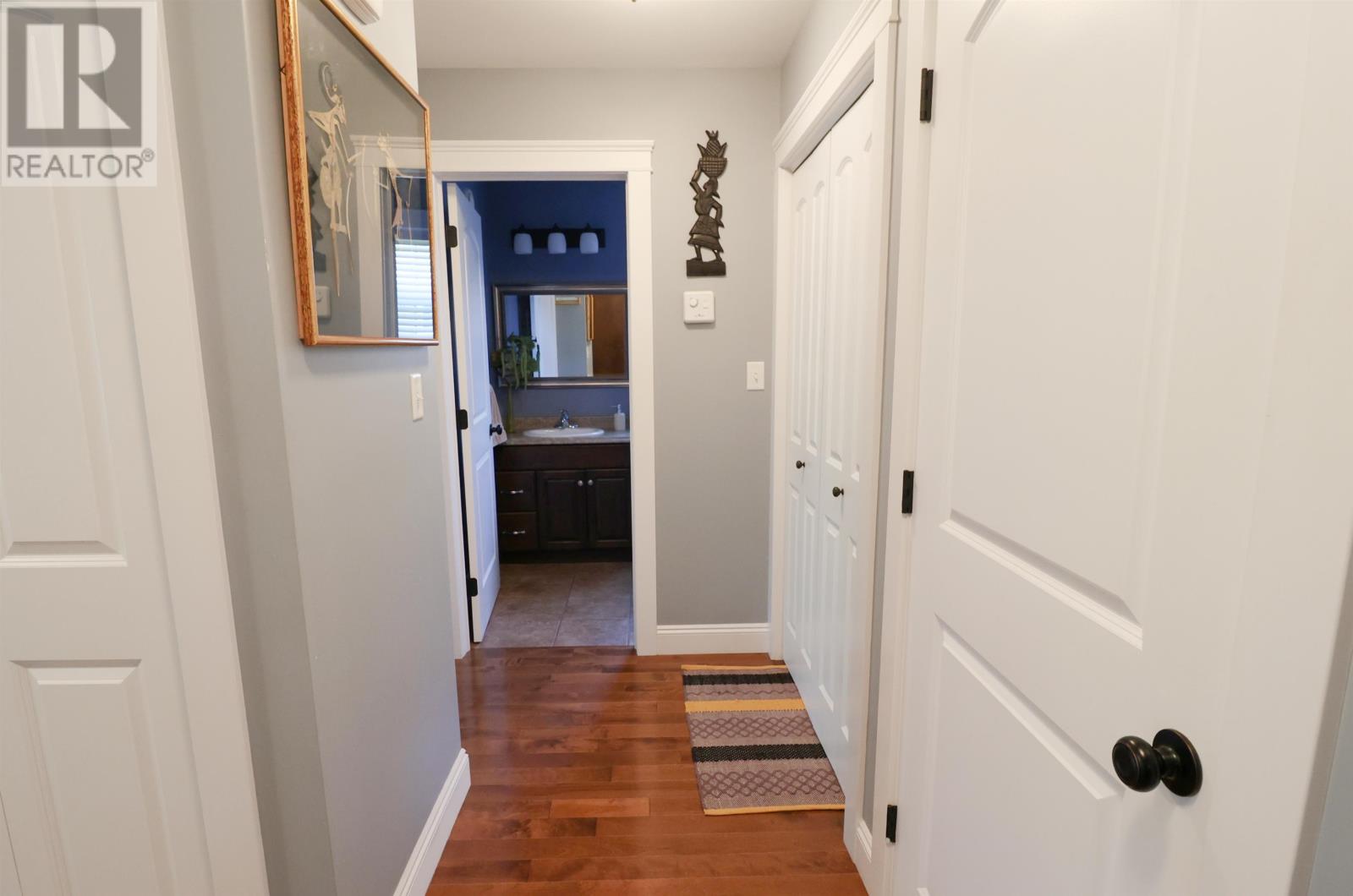49 Royalty Road, Charlottetown, Prince Edward Island  C1E 3E7 - Photo 8 - 202617643