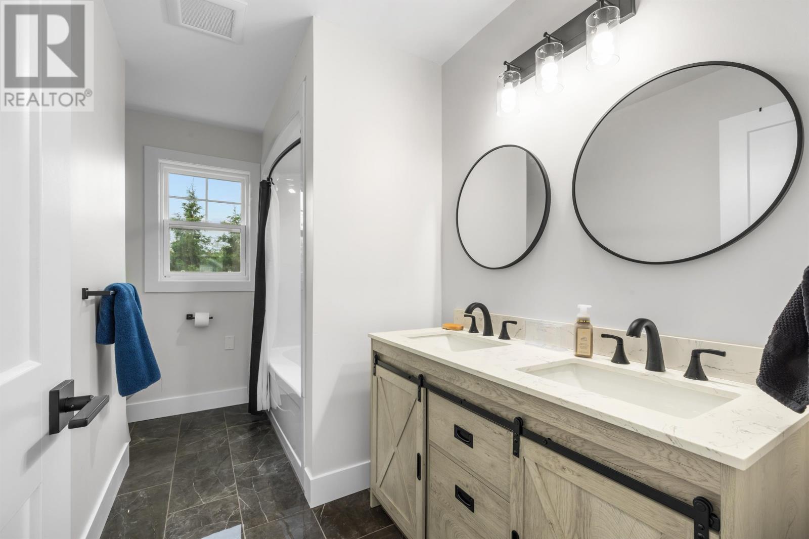 31 Hilltop Court, New London, Prince Edward Island  C0B 1M0 - Photo 39 - 202617767