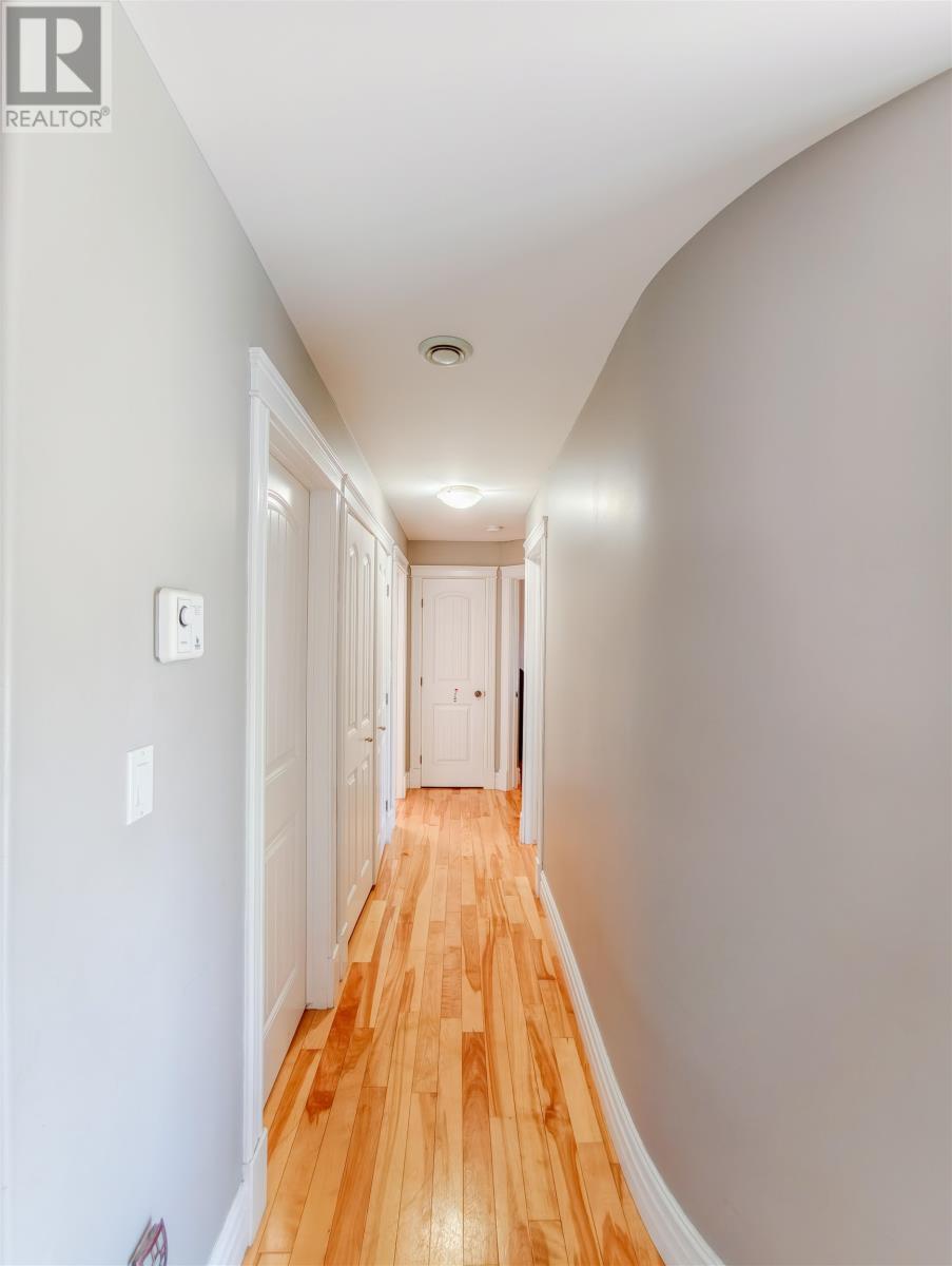 15 Gordon Day Drive, Stratford, Prince Edward Island  C1B 0E9 - Photo 4 - 202617852