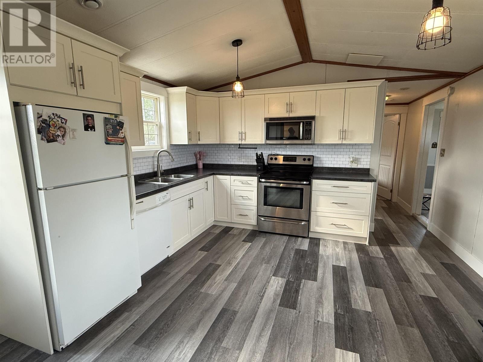 12470 Route 12 Cascumpec Road, Cascumpec, Prince Edward Island  C0B 1V0 - Photo 7 - 202617883
