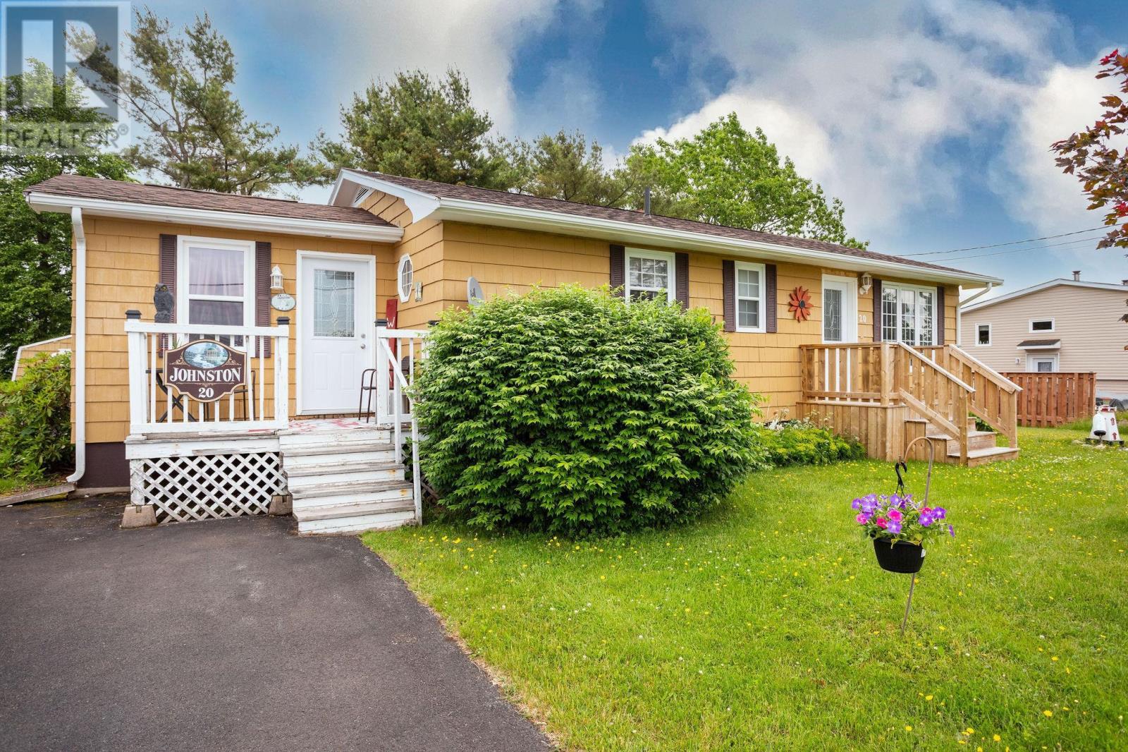 20 Yeo Crescent, Montague, Prince Edward Island  C0A 1R0 - Photo 2 - 202618079