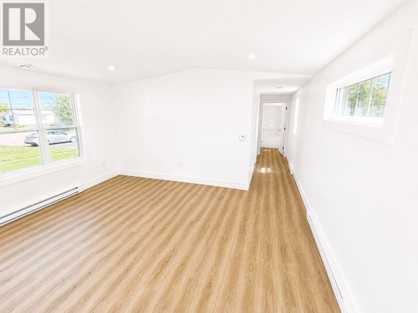 15 Wolfe Avenue, Cornwall, Prince Edward Island  C0A 1H5 - Photo 6 - 202618108