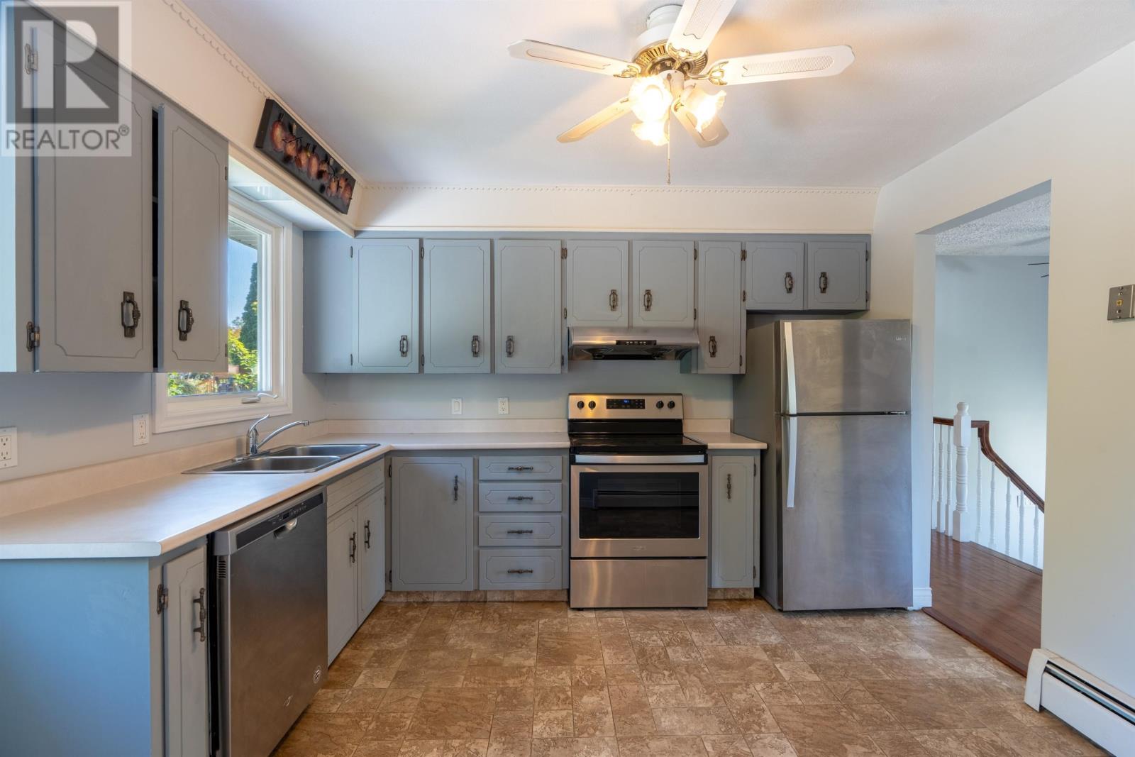 37 Chelsey Circle, Charlottetown, Prince Edward Island  C1E 1E9 - Photo 11 - 202618235