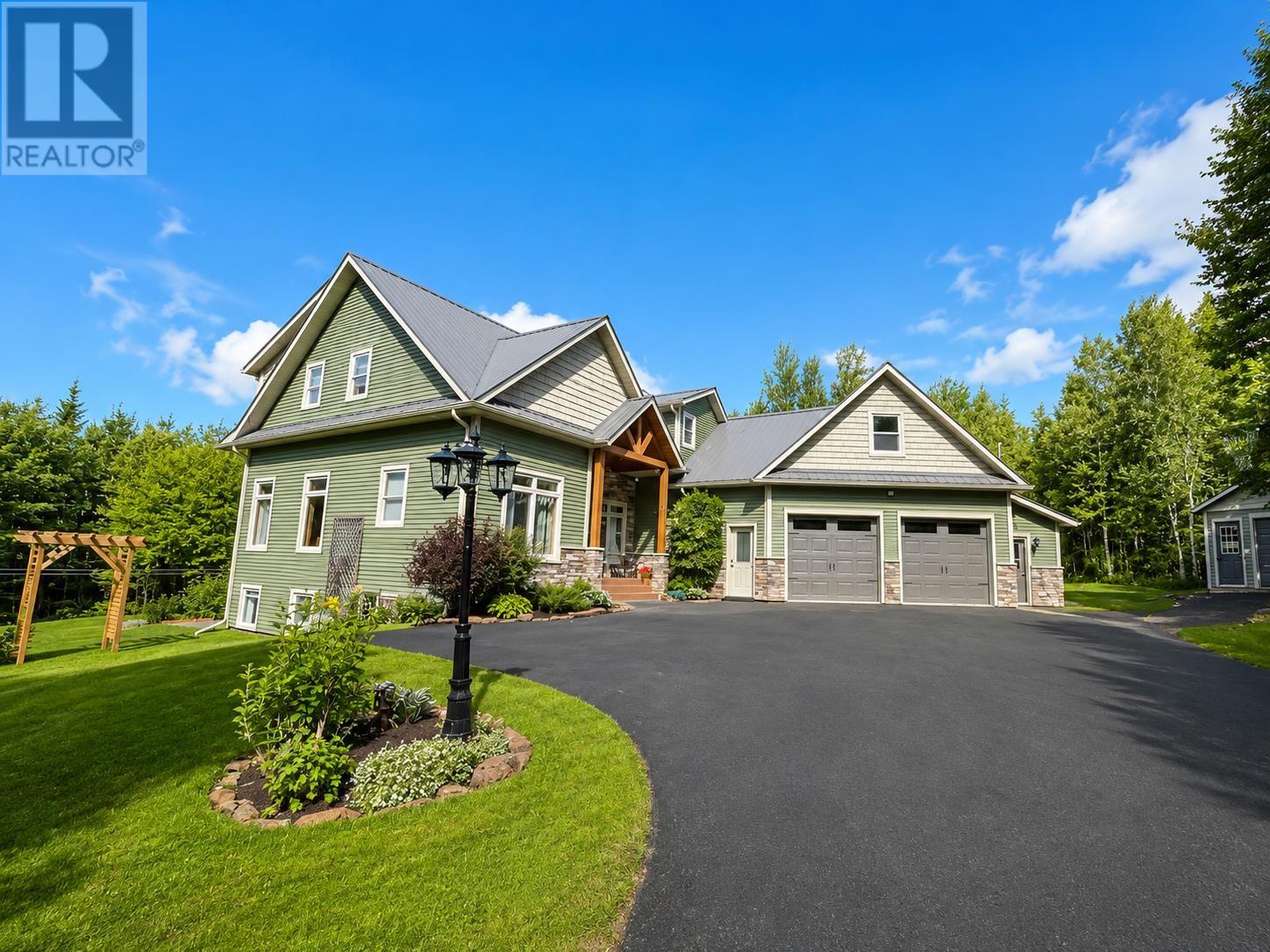 1927 Clarkin Road, North Wiltshire, Prince Edward Island  C0A 1Y0 - Photo 1 - 202618281