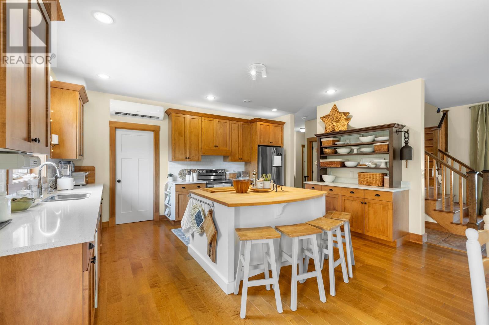 1927 Clarkin Road, North Wiltshire, Prince Edward Island  C0A 1Y0 - Photo 13 - 202618281