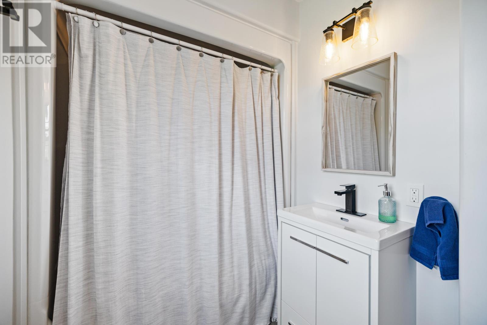 3 Paget Crescent, Stratford, Prince Edward Island  C1B 0E3 - Photo 39 - 202618392
