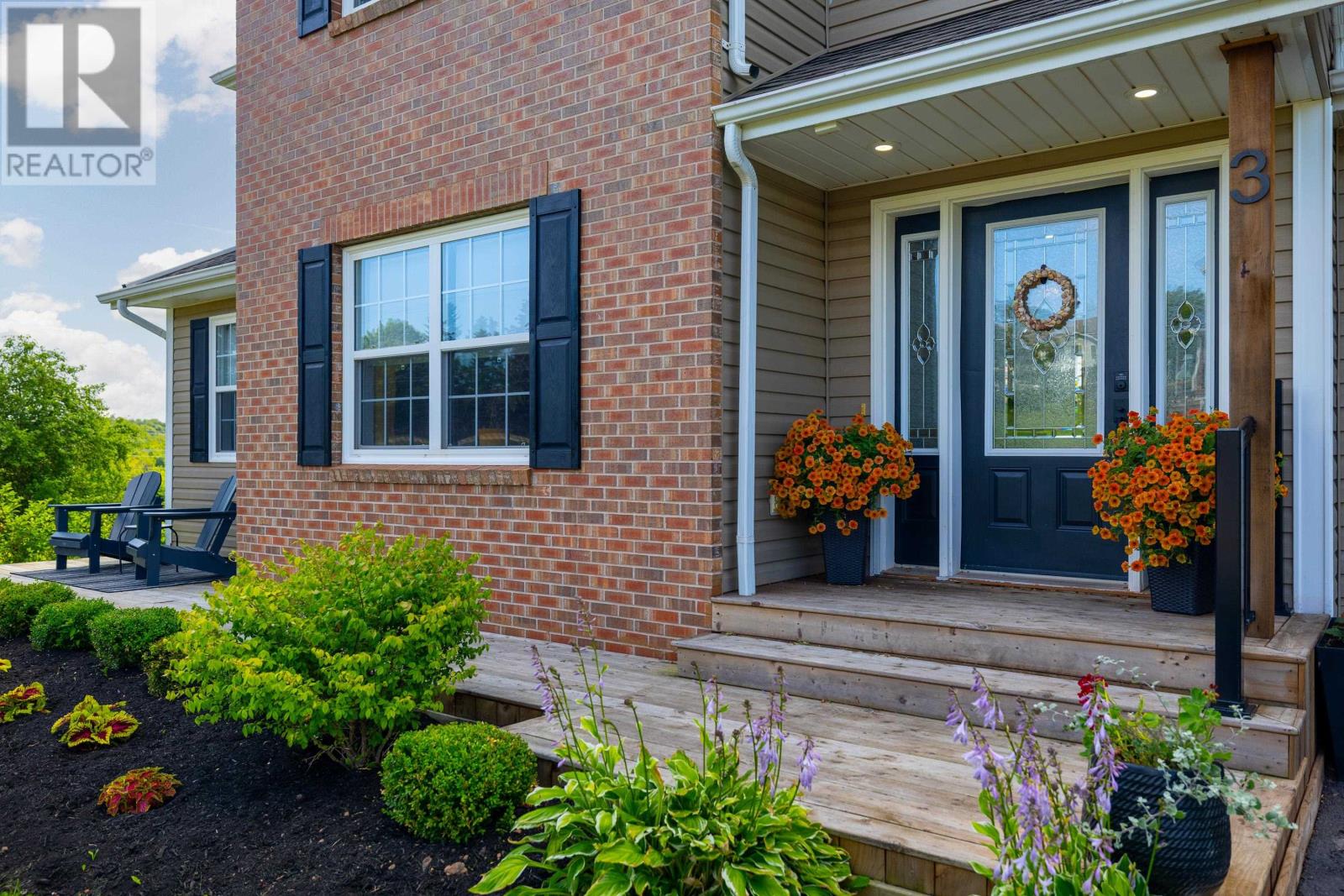 3 Paget Crescent, Stratford, Prince Edward Island  C1B 0E3 - Photo 5 - 202618392