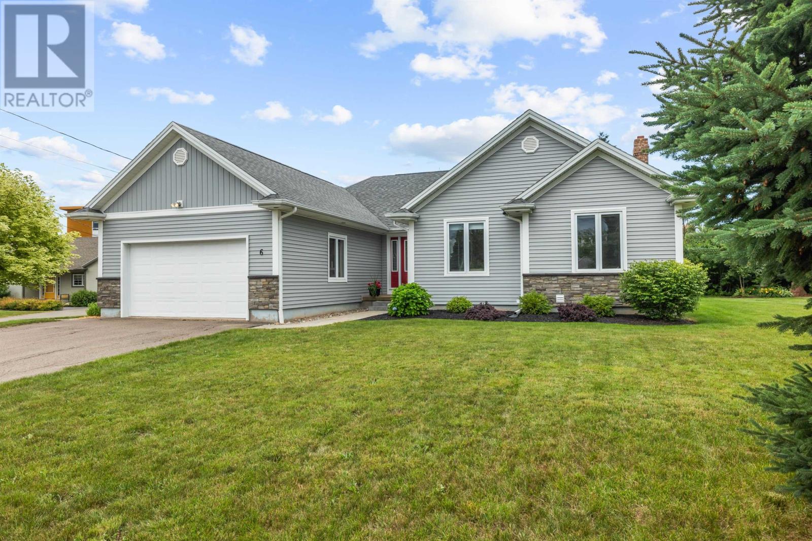 6 Nellie Drive, West Royalty, Prince Edward Island  C1E 2A5 - Photo 1 - 202618393