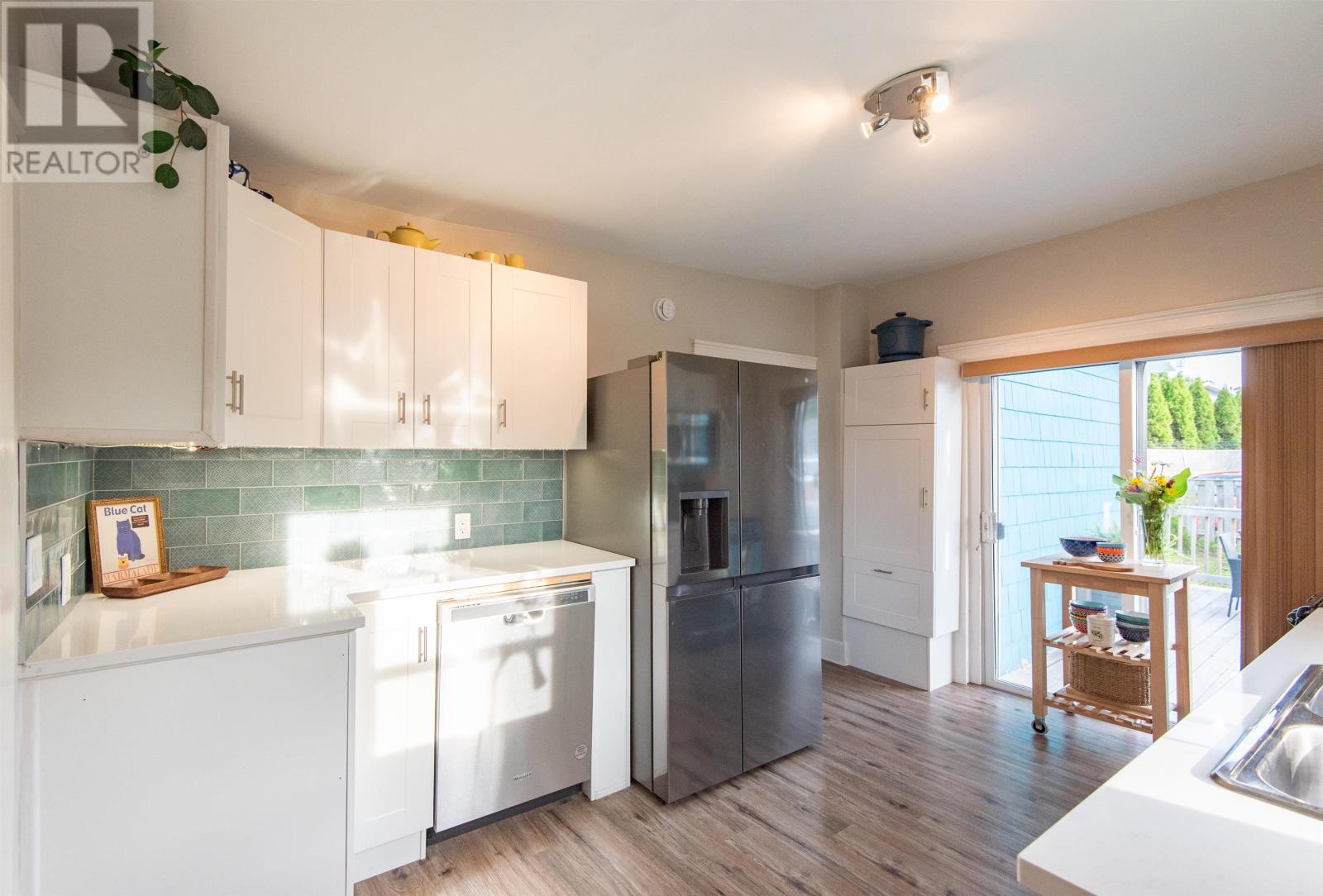 77 Spring Park Road, Charlottetown, Prince Edward Island  C1A 3Y3 - Photo 12 - 202618449