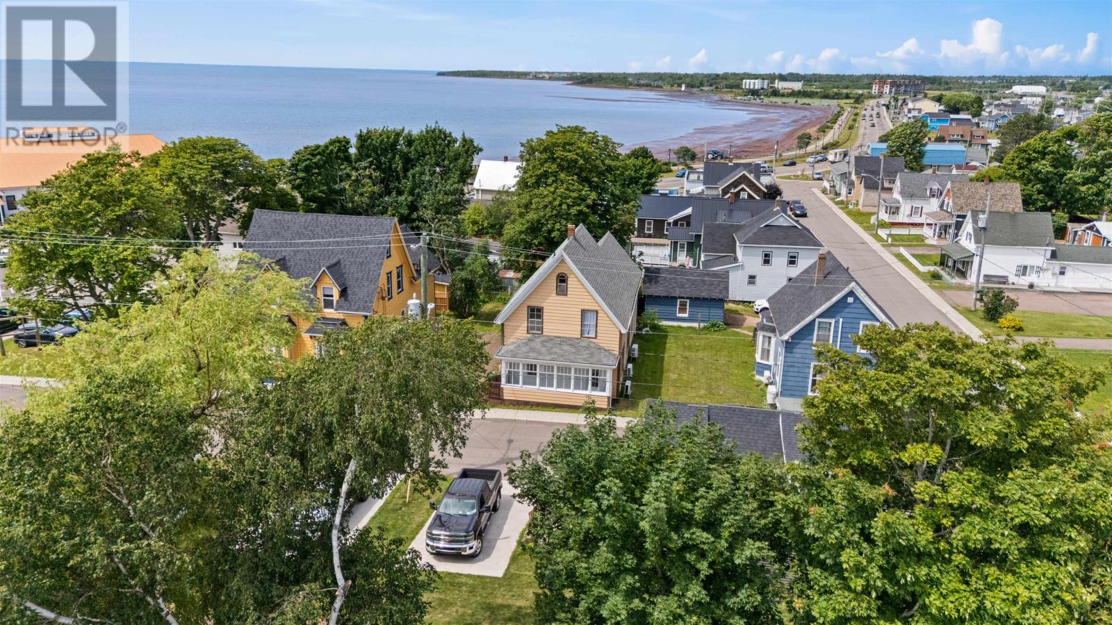 26 Cedar Street, Summerside, Prince Edward Island  C1N 3P4 - Photo 6 - 202618467