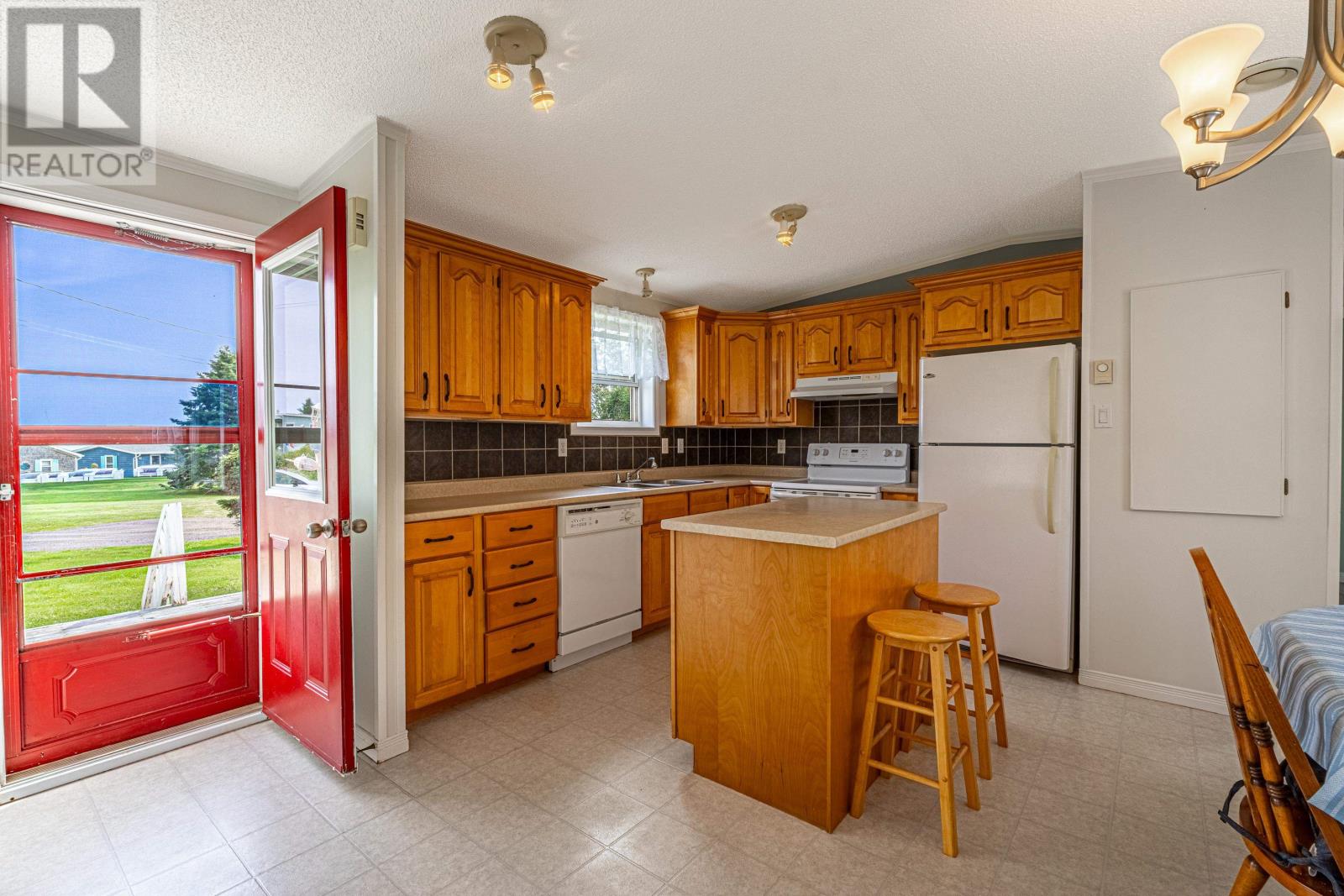 27 Perry Lane, Union Corner, Prince Edward Island  C0B 2E0 - Photo 6 - 202618535