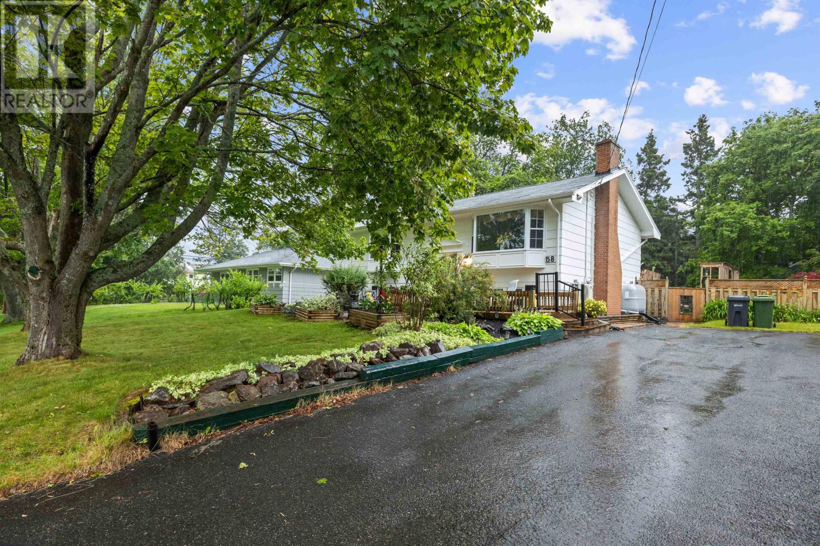 58 Skyview Drive, Charlottetown, Prince Edward Island  C1A 3A5 - Photo 2 - 202618547