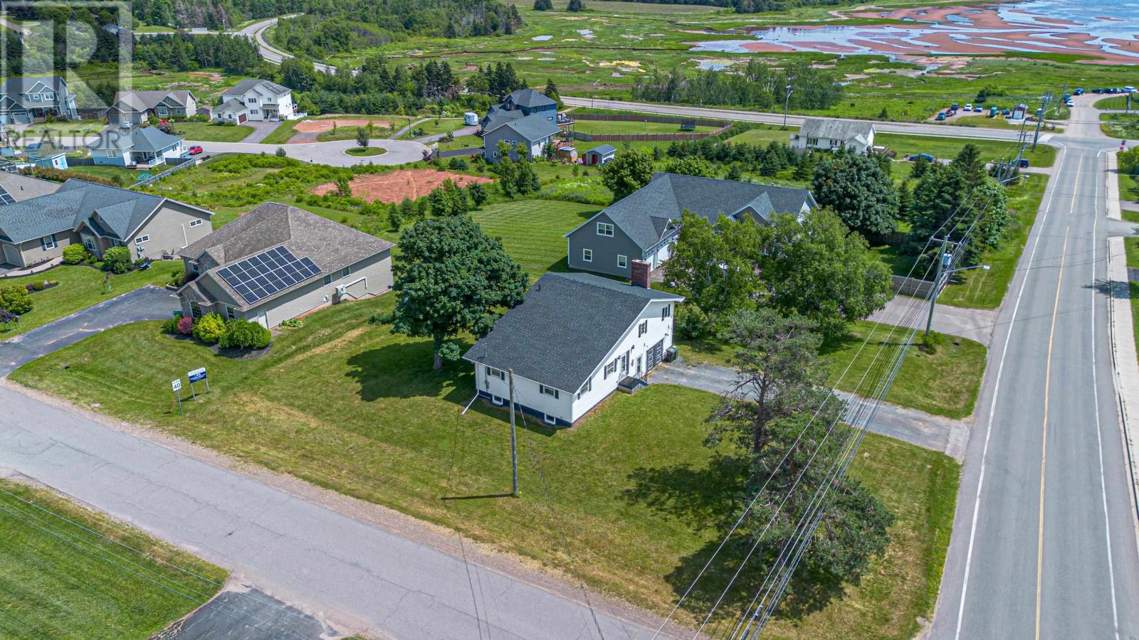 324 Kinlock Road, Stratford, Prince Edward Island  C1B 2M6 - Photo 18 - 202618556