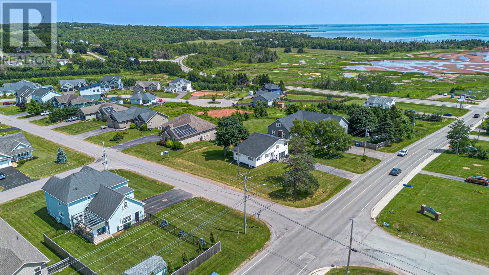 324 Kinlock Road, Stratford, Prince Edward Island  C1B 2M6 - Photo 19 - 202618556