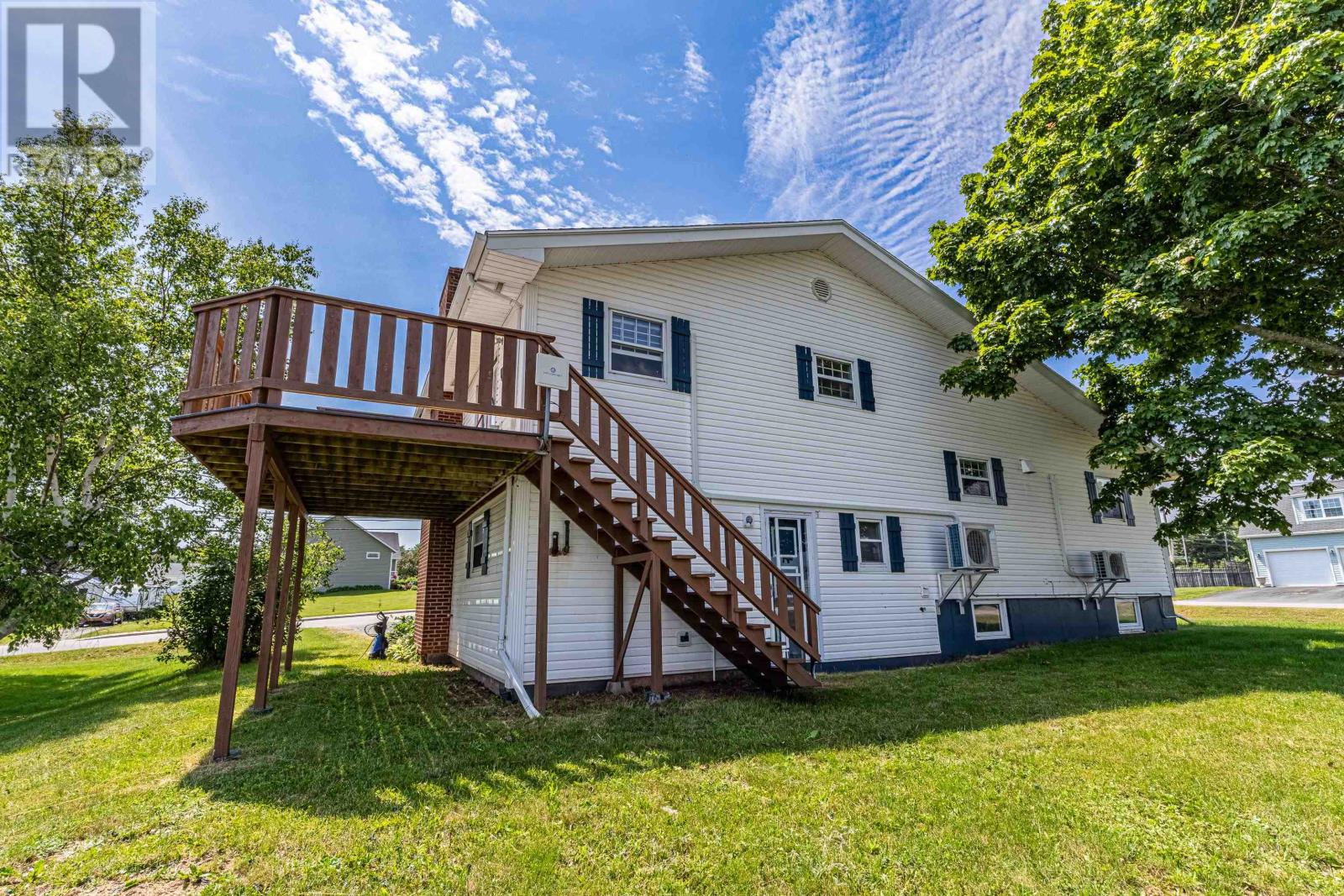 324 Kinlock Road, Stratford, Prince Edward Island  C1B 2M6 - Photo 2 - 202618556