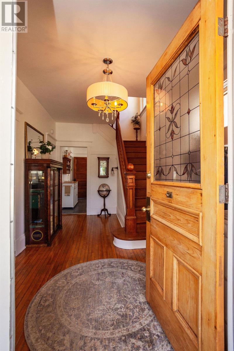 95 Edward Street, Charlottetown, Prince Edward Island  C1A 5E3 - Photo 2 - 202618726