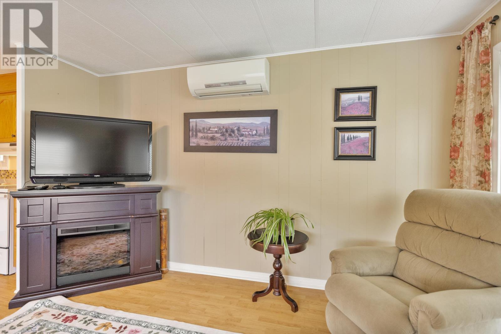 2 Selkirk Avenue, Cornwall, Prince Edward Island  C0A 1H0 - Photo 9 - 202618740
