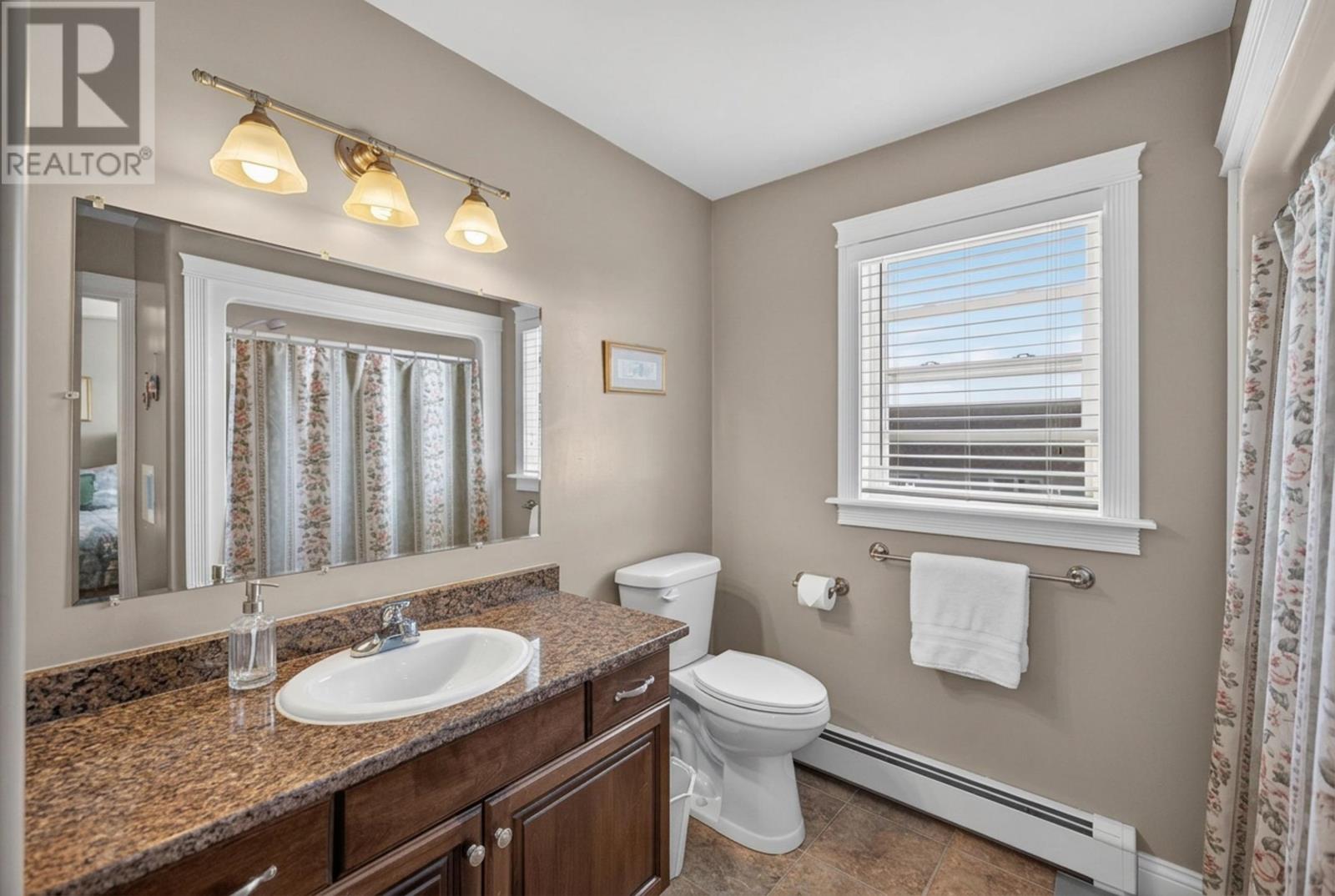 26 Hummingbird Street, West Royalty, Prince Edward Island  C1E 0B2 - Photo 12 - 202618865
