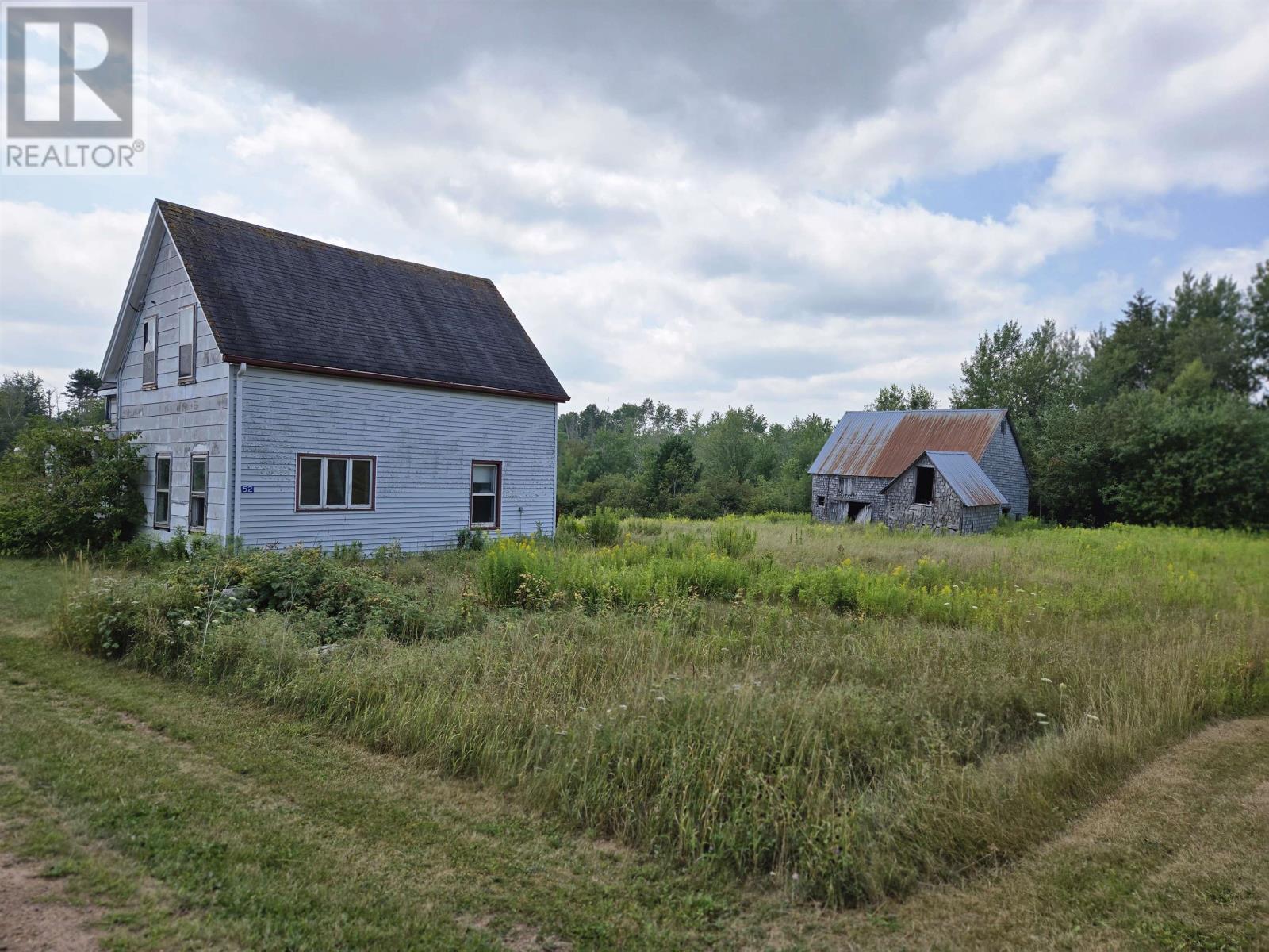 52 Ross Road, Sturgeon, Prince Edward Island  C0A 1R0 - Photo 1 - 202618941