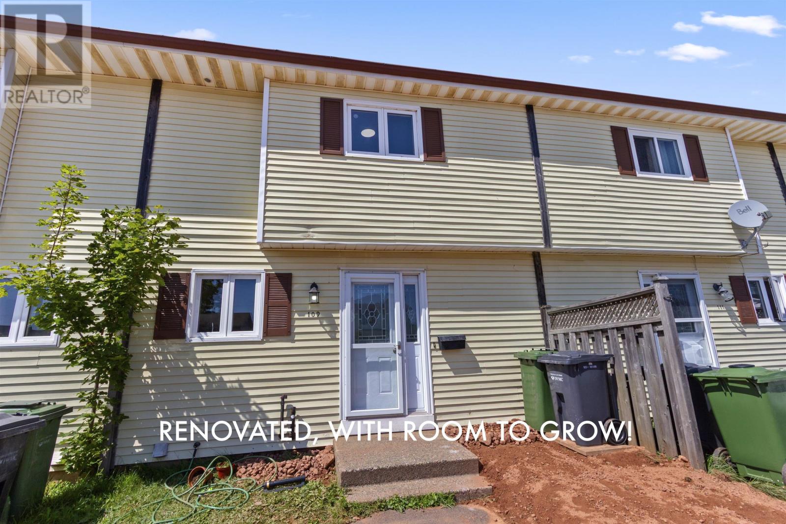 109 Westridge Crescent, Charlottetown, Prince Edward Island  C1A 8P2 - Photo 1 - 202618952