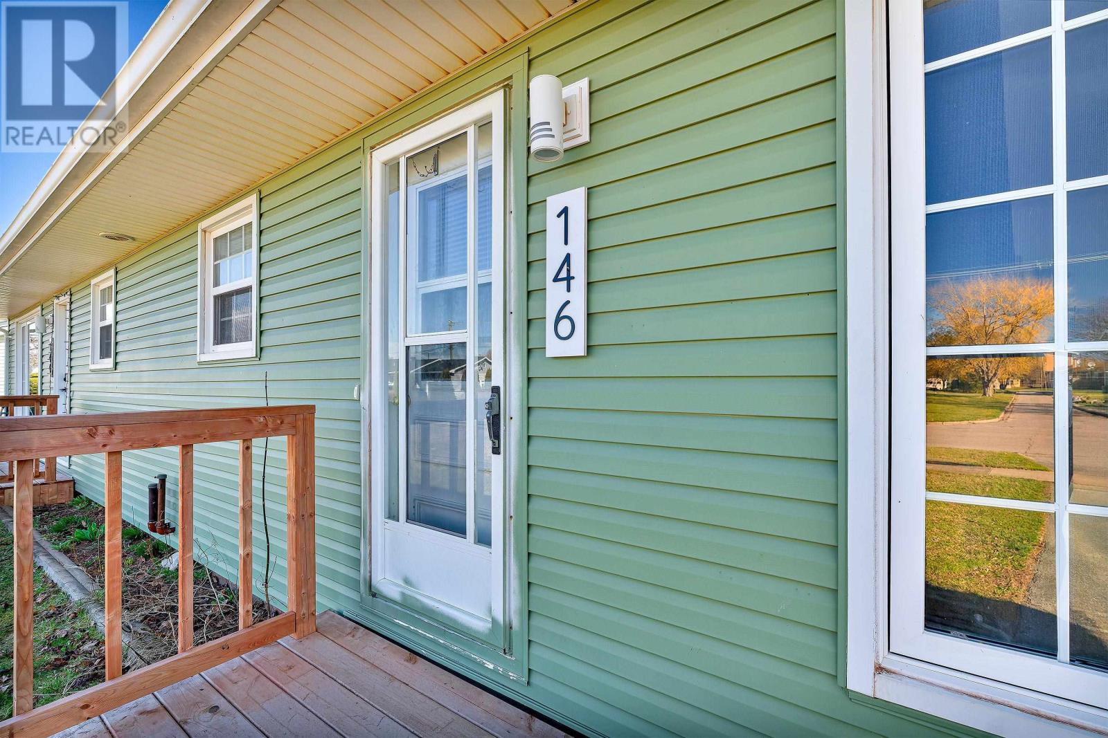 146 Lefurgey Avenue, Summerside, Prince Edward Island  C1N 2L8 - Photo 4 - 202618959