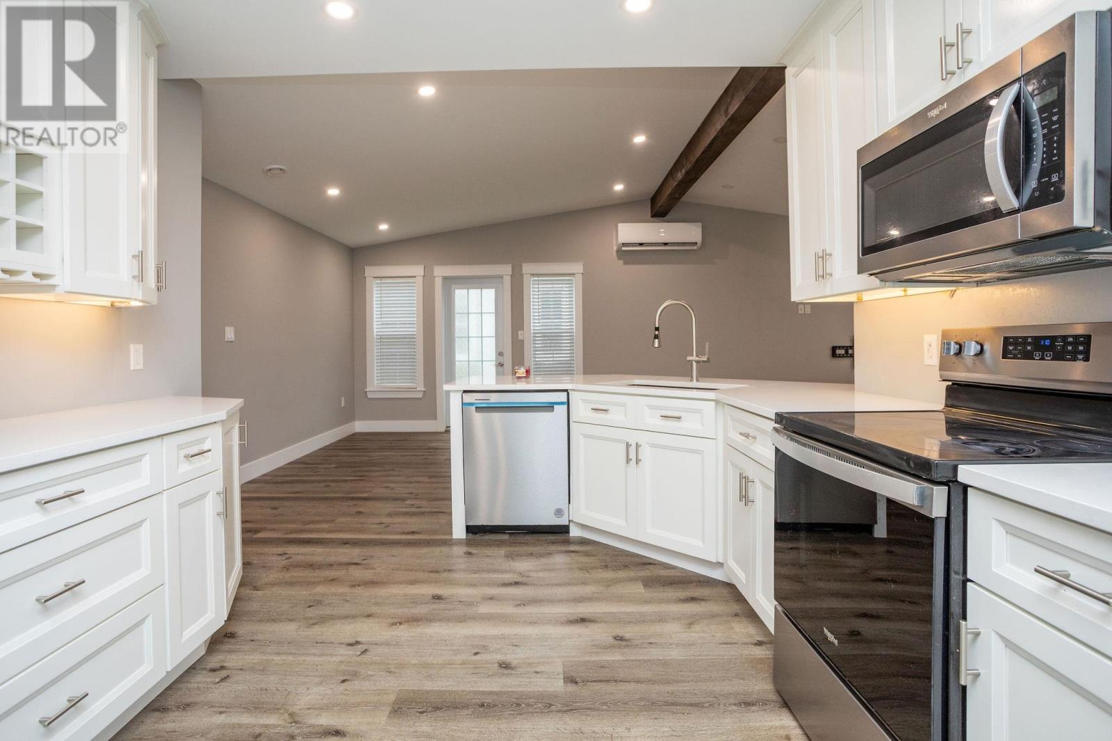 29 Alice Avenue, Charlottetown, Prince Edward Island  C1C 0V1 - Photo 13 - 202619210