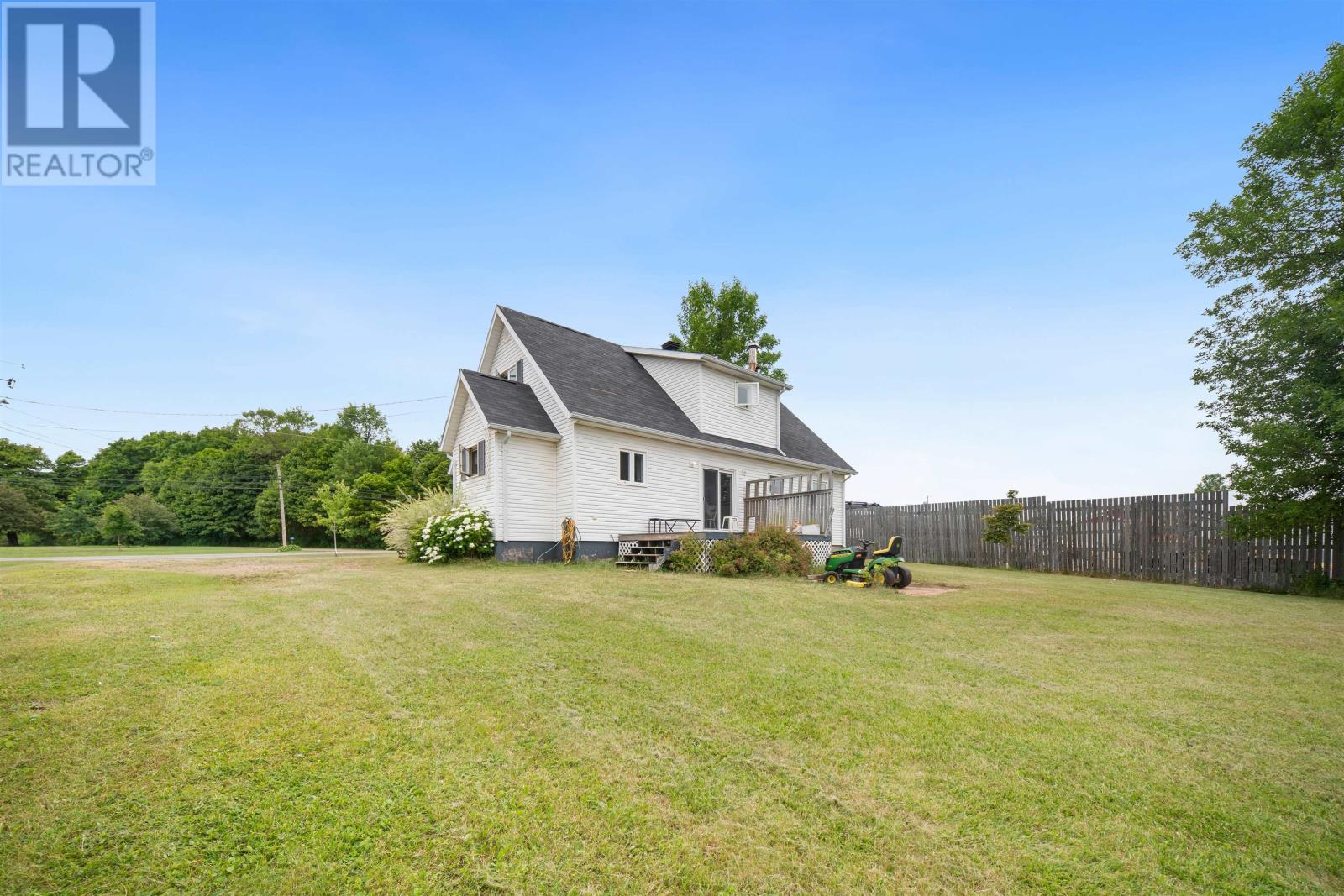368 Church Street, Tignish, Prince Edward Island  C0B 2B0 - Photo 39 - 202619211