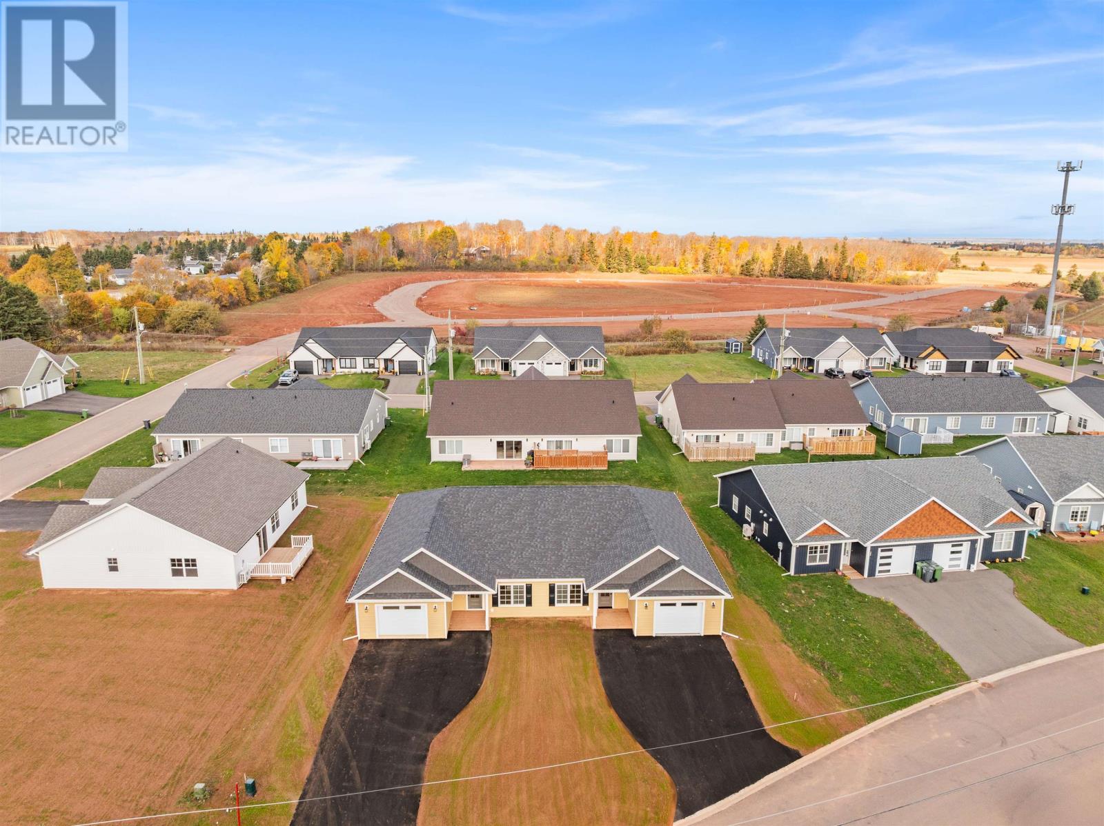 27 Loggie Drive, Summerside, Prince Edward Island  C1N 0N9 - Photo 4 - 202619219