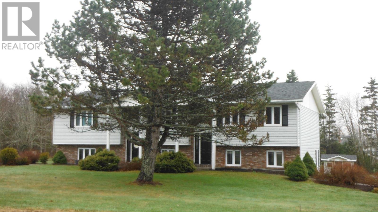 90-94 Stockman Drive, West Royalty, Prince Edward Island  C1E 1Z2 - Photo 2 - 202619319
