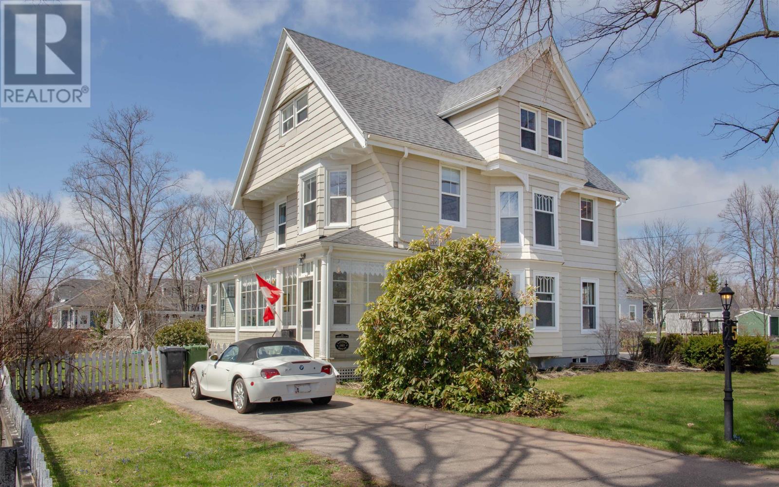 25 Greenfield Avenue, Brighton, Prince Edward Island  C1A 3N9 - Photo 1 - 202619383