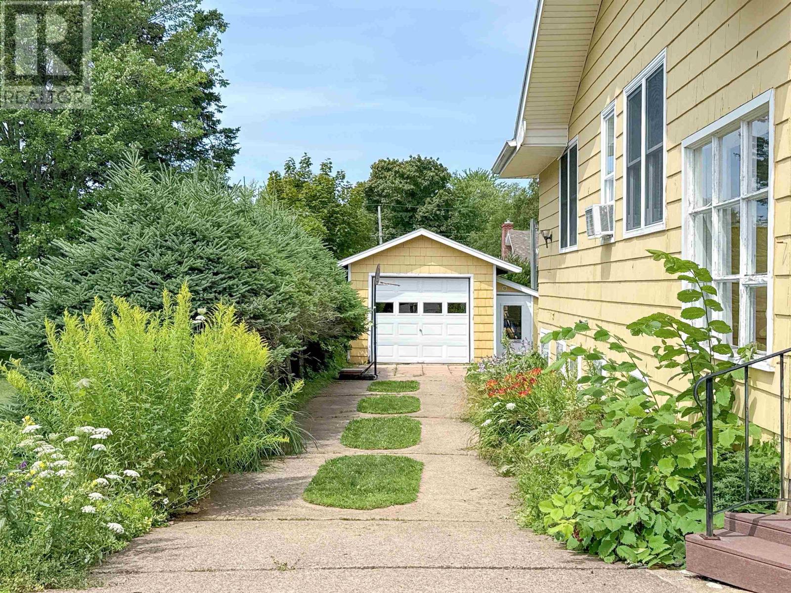 42 Roper Drive, Sherwood, Prince Edward Island  C1A 6J2 - Photo 4 - 202619484