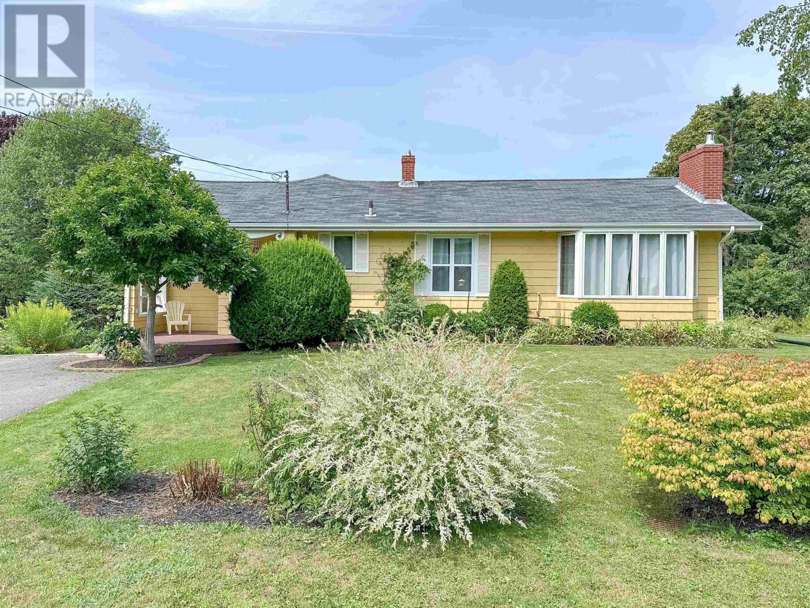 42 Roper Drive, Sherwood, Prince Edward Island  C1A 6J2 - Photo 5 - 202619484