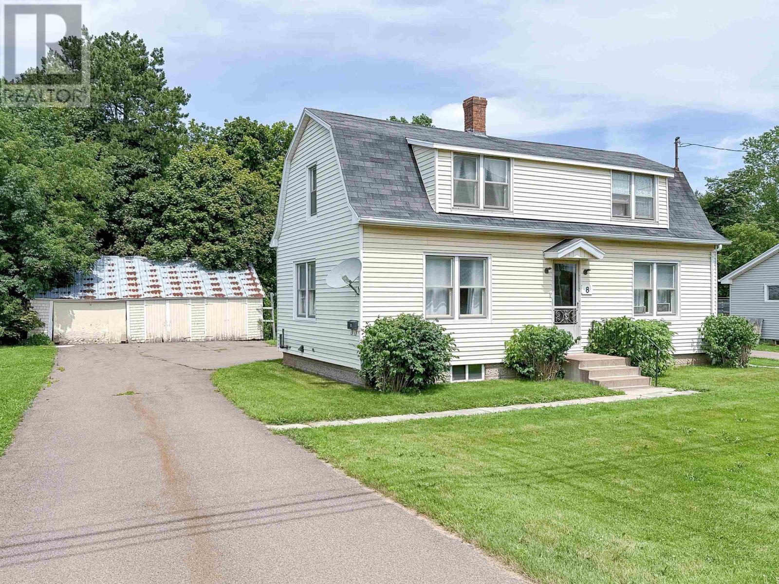 8 Falconwood Drive, Charlottetown, Prince Edward Island  C1A 6B5 - Photo 10 - 202619588