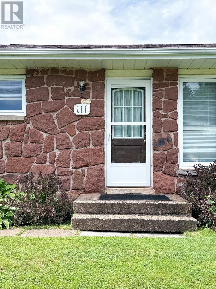 111 Meadowbank Road, Cornwall, Prince Edward Island  C0A 1H0 - Photo 21 - 202619594