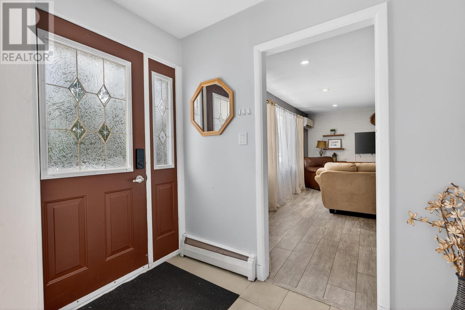 45 Meadowbank Road, Cornwall, Prince Edward Island  C0A 1H0 - Photo 5 - 202619613