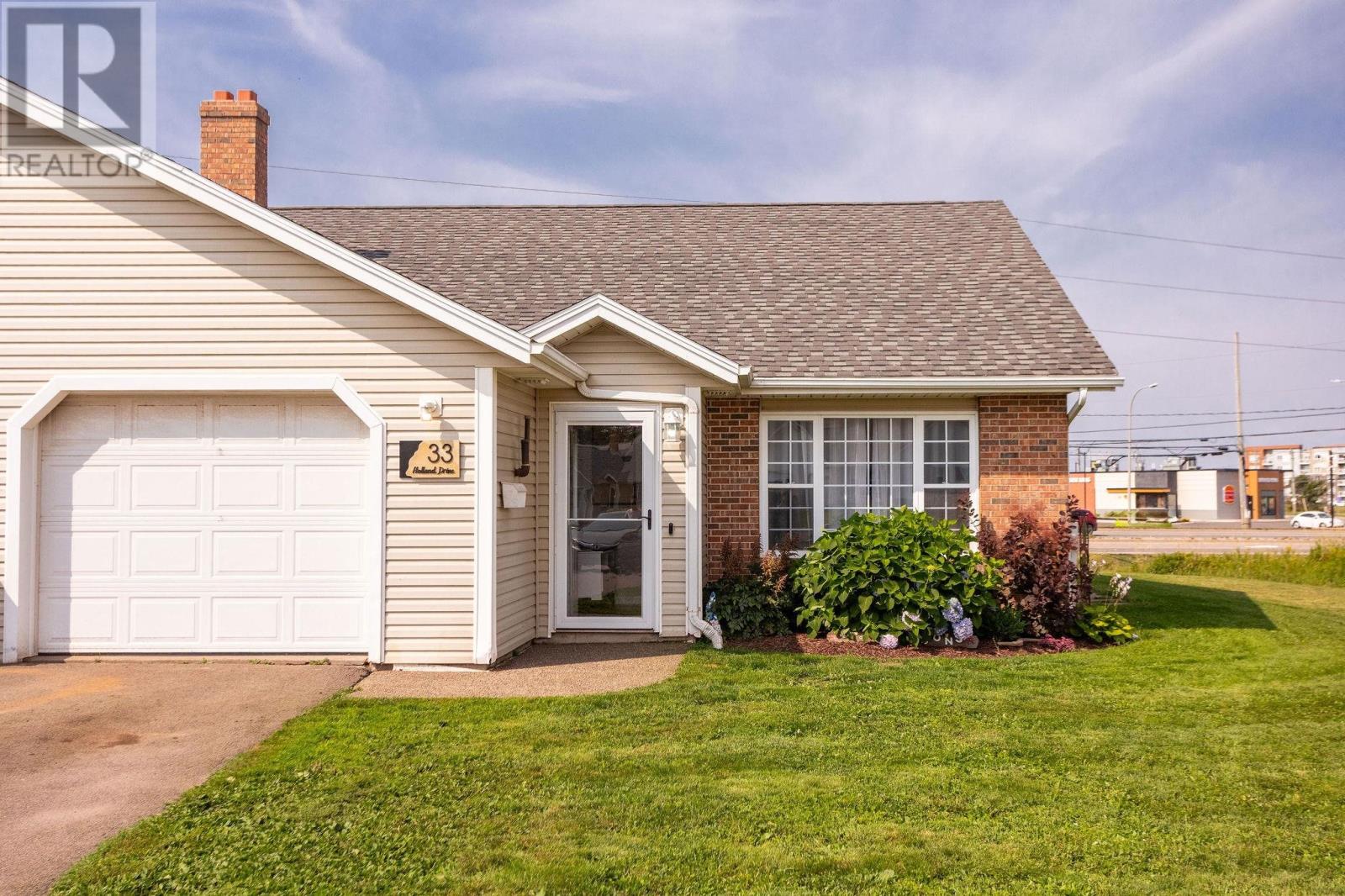 33 Holland Drive, Stratford, Prince Edward Island  C1B 1S9 - Photo 1 - 202620129