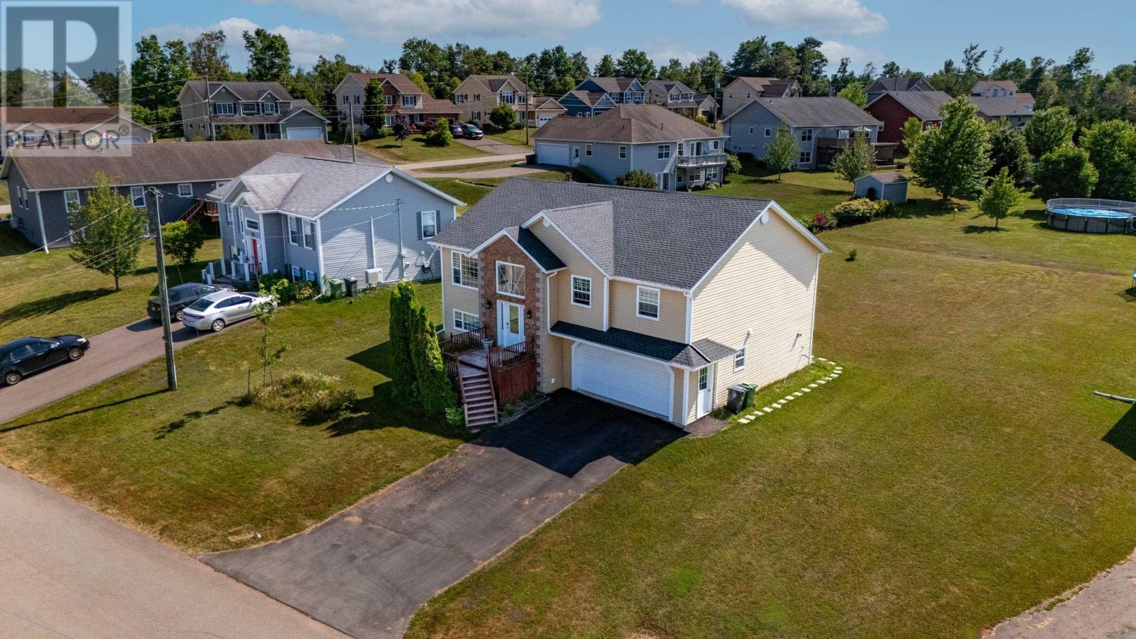 48 Picton Beete Crescent, Stratford, Prince Edward Island  C1B 0B8 - Photo 2 - 202620330