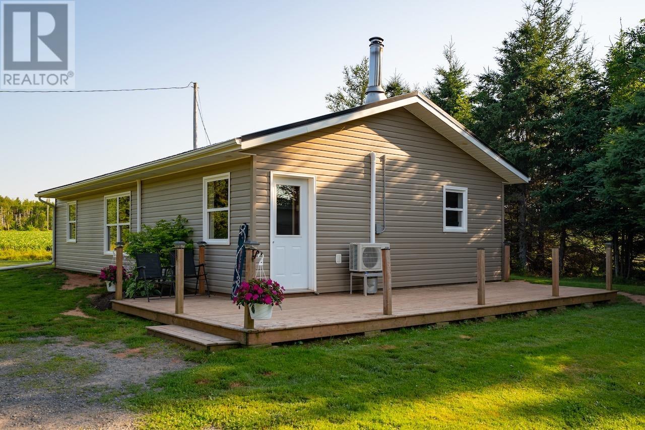 35 Harbour Road, St Margaret, Prince Edward Island  C0A 2B0 - Photo 1 - 202620348